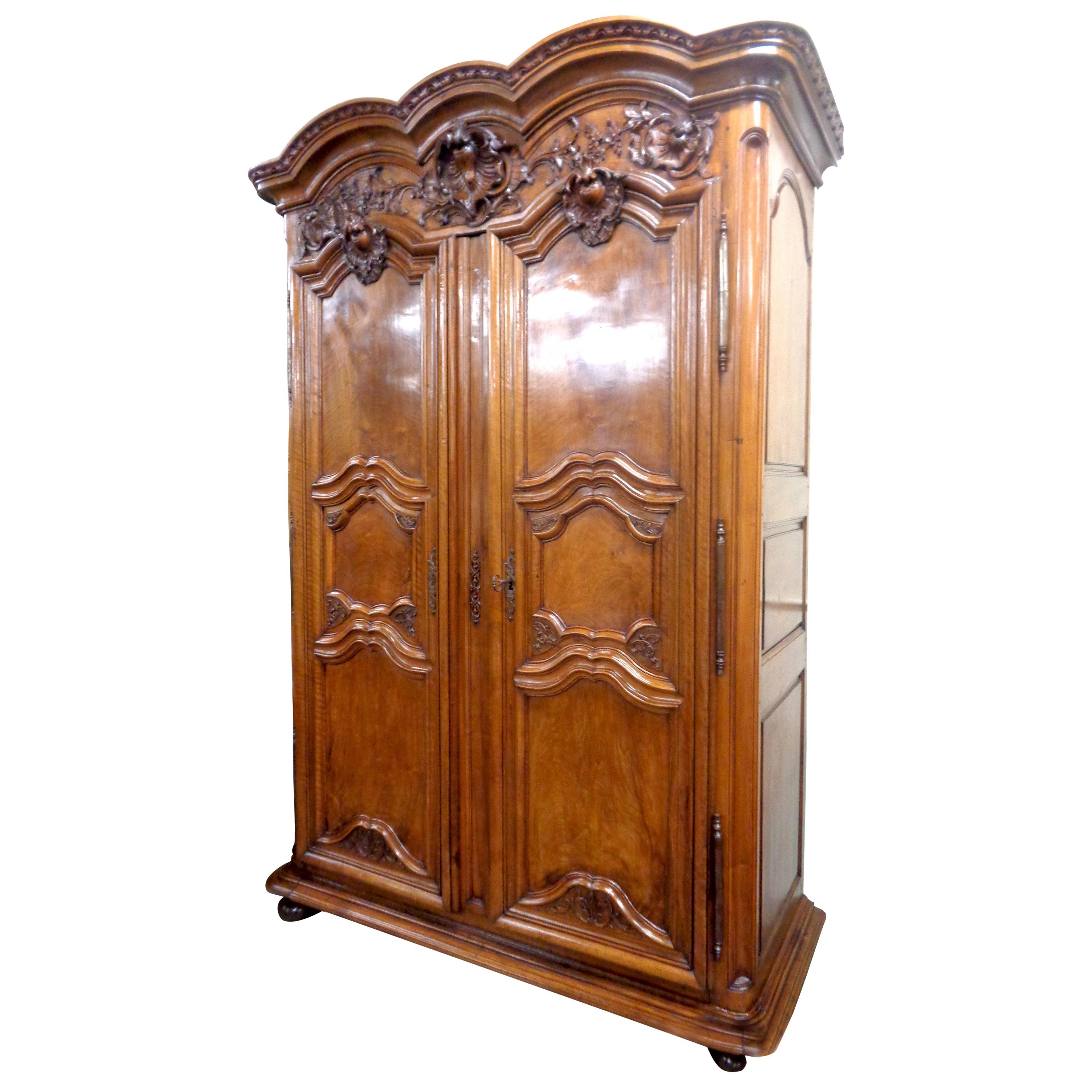 French Signed Walnut Lyonnaise Armoire, circa 1730 For Sale