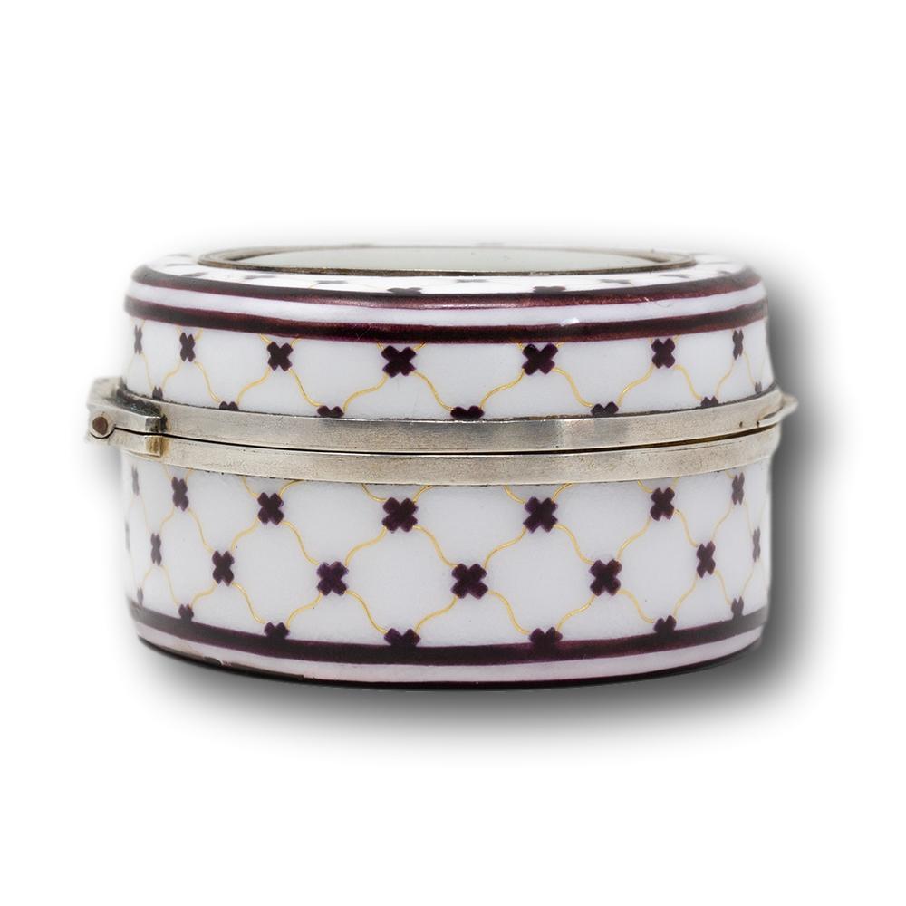 French Silver and Enamel Snuff Box Hallmarked Benjamin Wolles For Sale 1