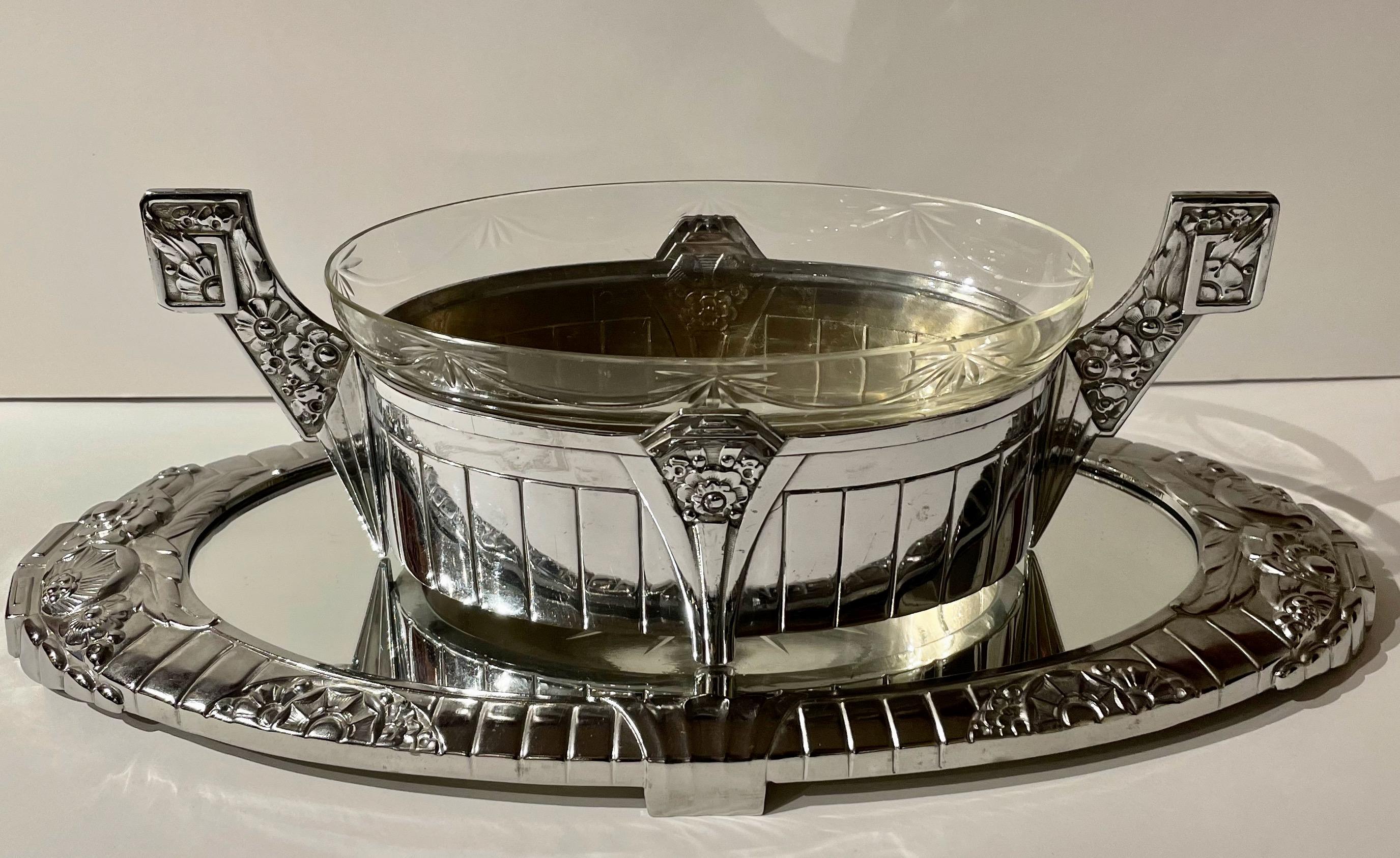 French Silver Art Deco Centerpiece and Mirrored Tray In Good Condition For Sale In Oakland, CA