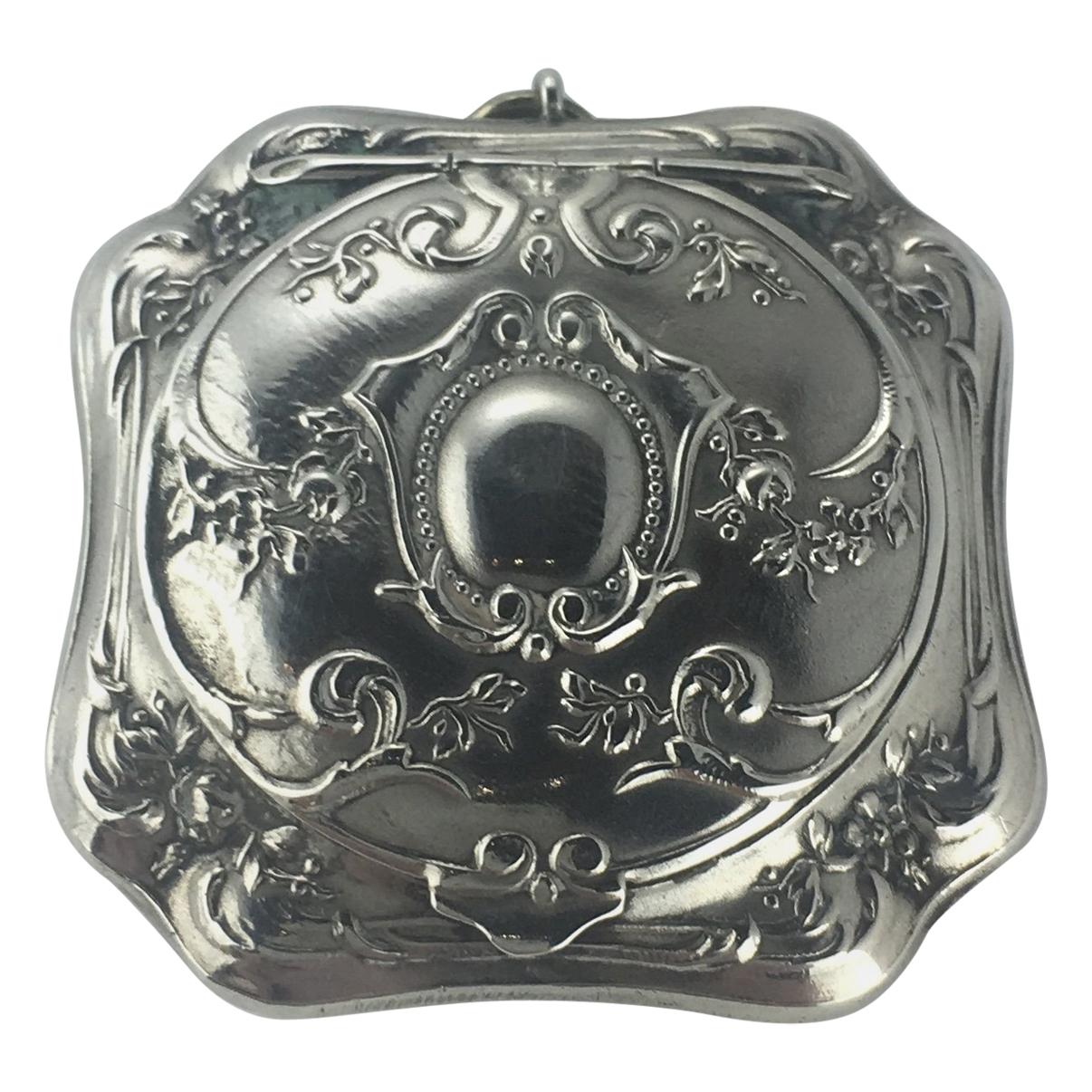 French Silver Art Nouveau Sovereign Holder