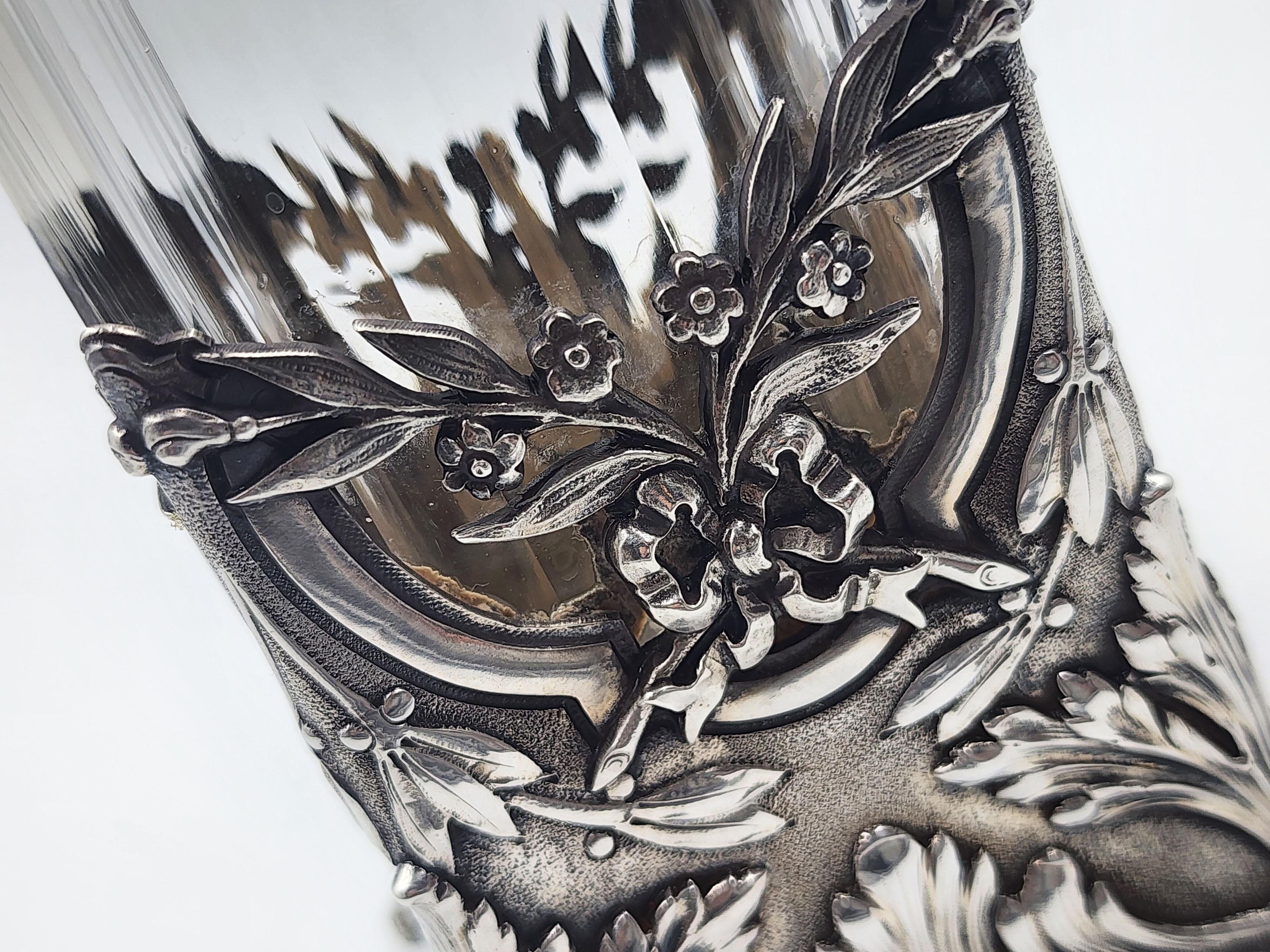 Vaso francese in argento Art Nouveau in vendita 3