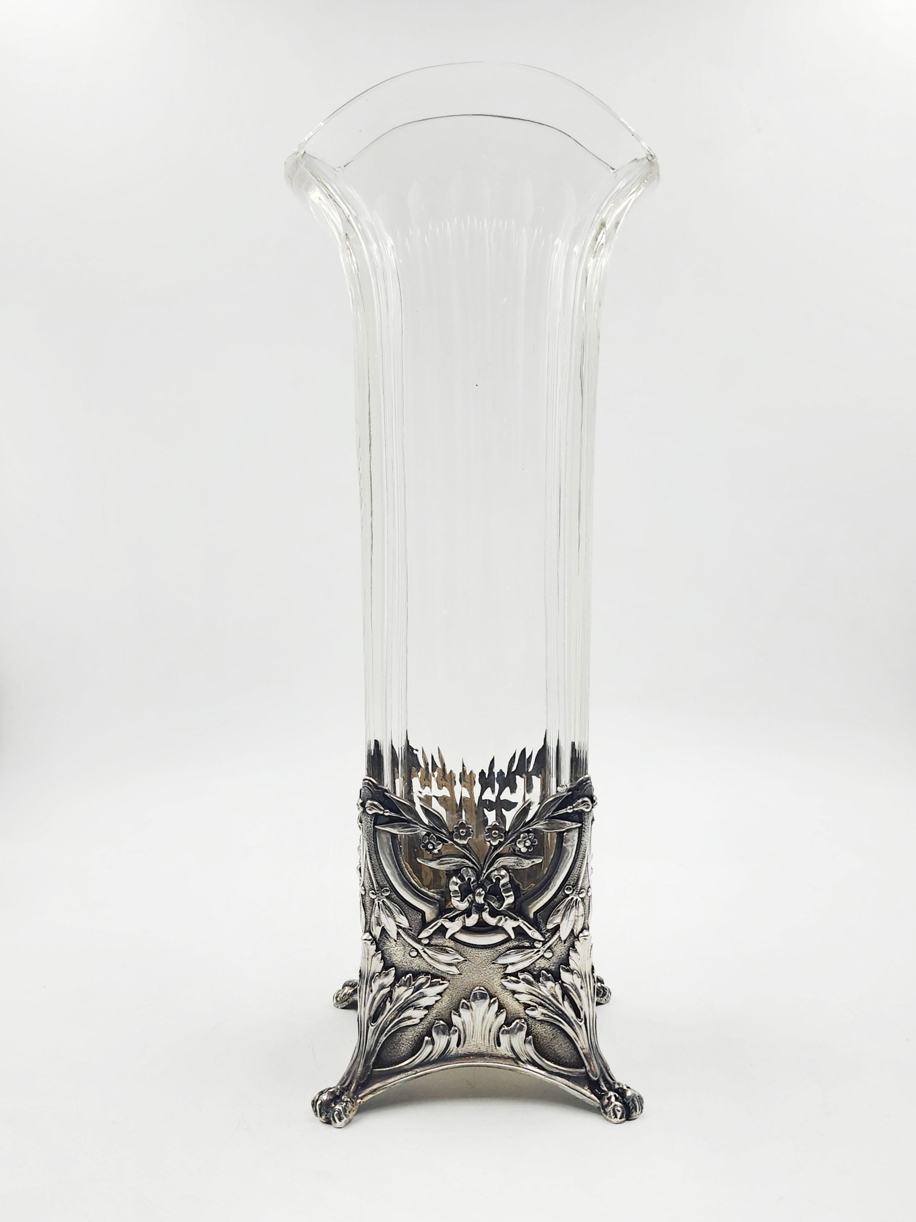 Vaso francese in argento Art Nouveau in vendita 2