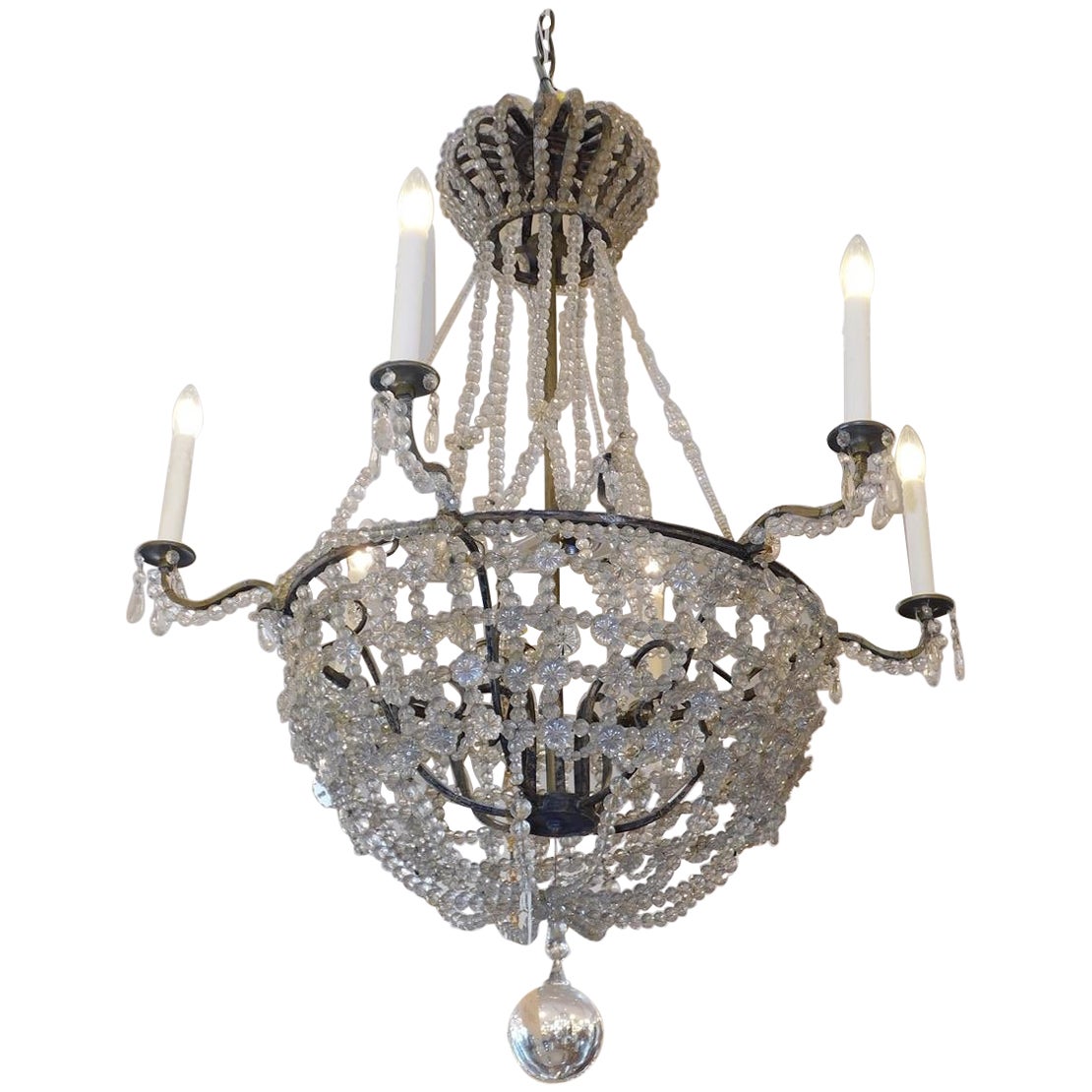 Lampadario francese in bronzo argentato a sei bracci con baldacchino a corona in cristallo e terminale a sfera 1815 in vendita