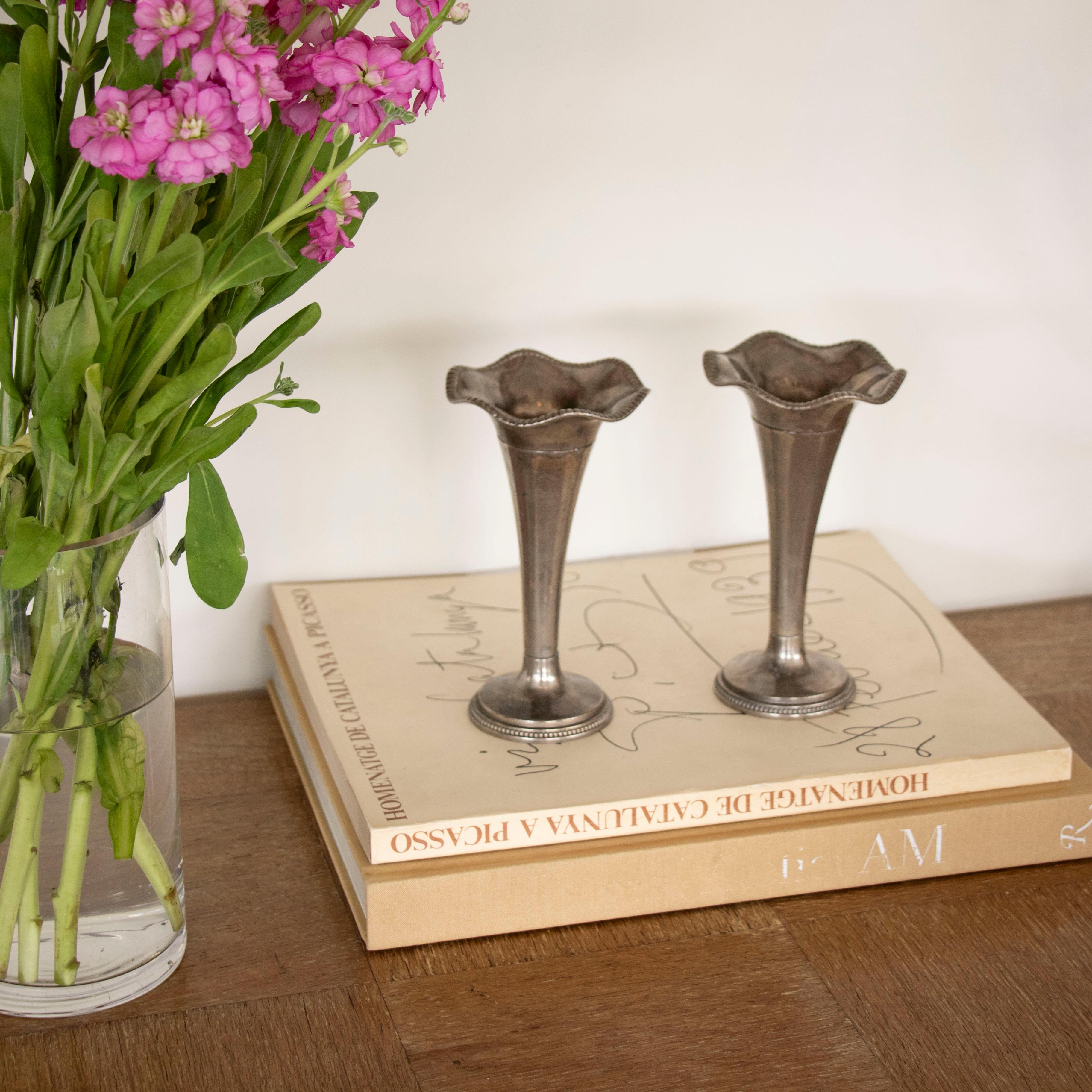 French Silver Bud Vase In Good Condition In Los Angeles, CA