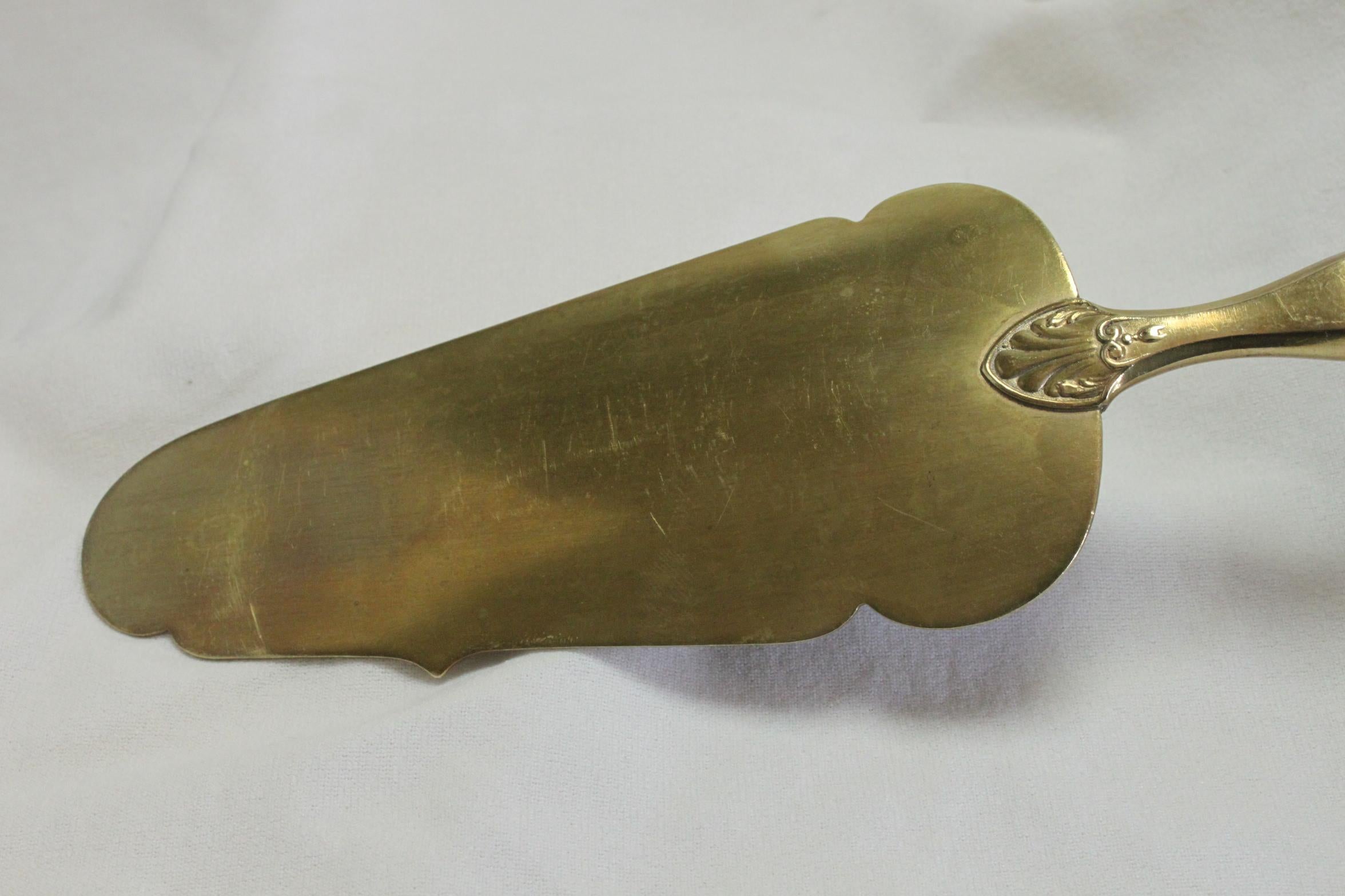 French Silver Cake Slice with Gilt Blade For Sale 1