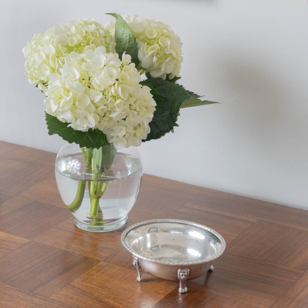 Vide Poche d'argento con piedino in vendita 7