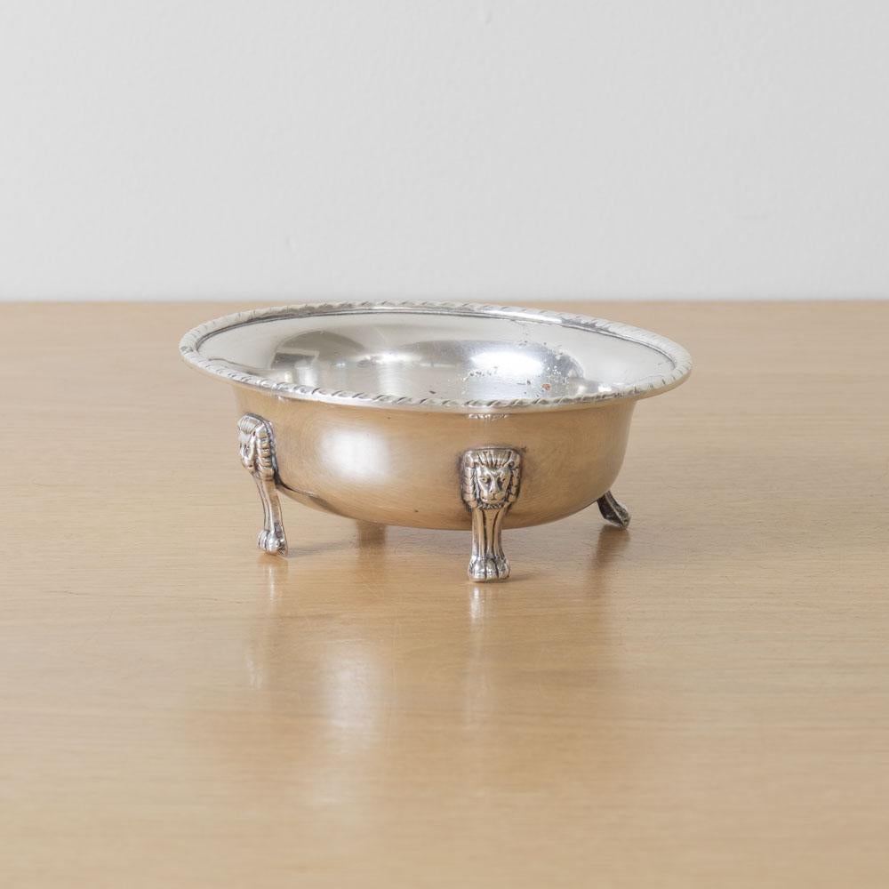 Vide Poche d'argento con piedino In condizioni buone in vendita a Los Angeles, CA