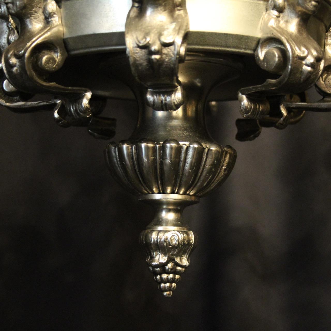 French Silver Gilded Bronze 8-Light Antique Chandelier For Sale 2