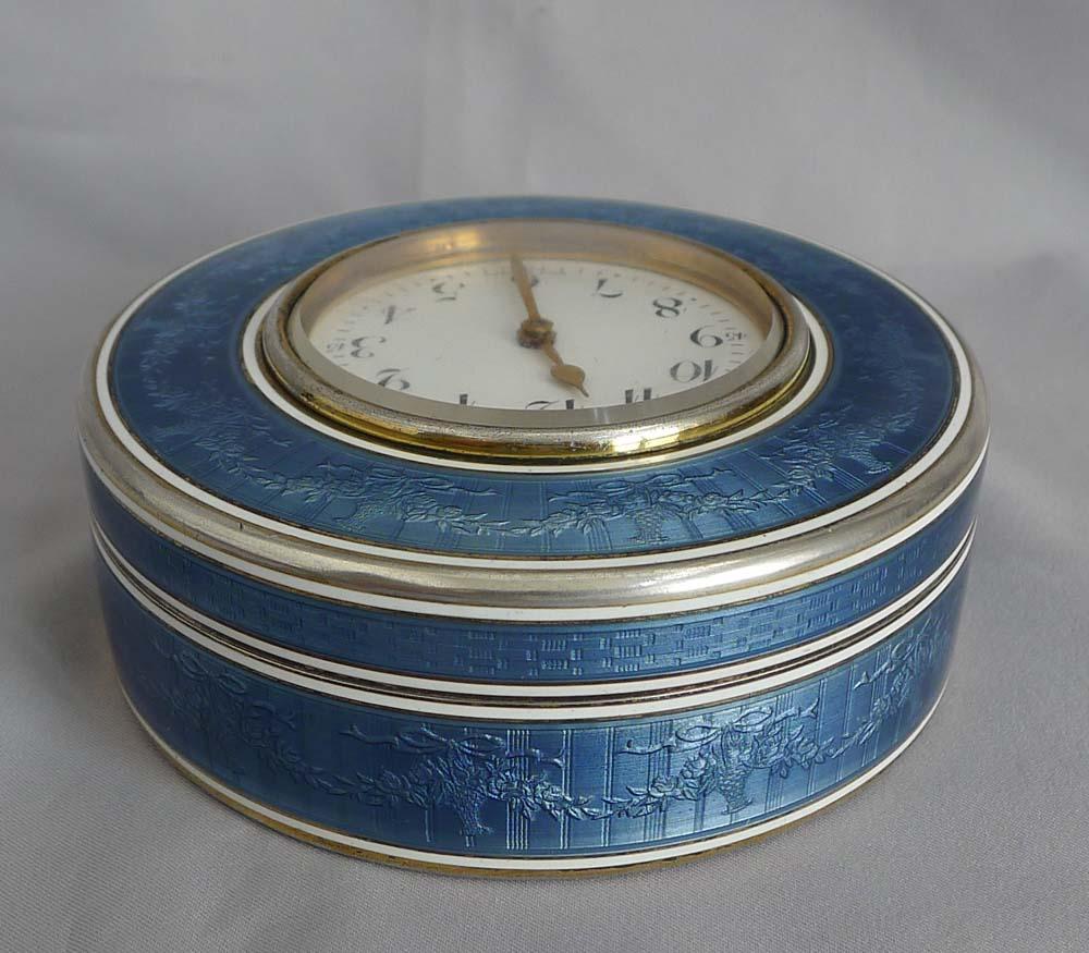 French Silver Gilt and Grey/Blue Guilloche Enamel Box with 8-Day Clock to Lid In Good Condition For Sale In London, GB