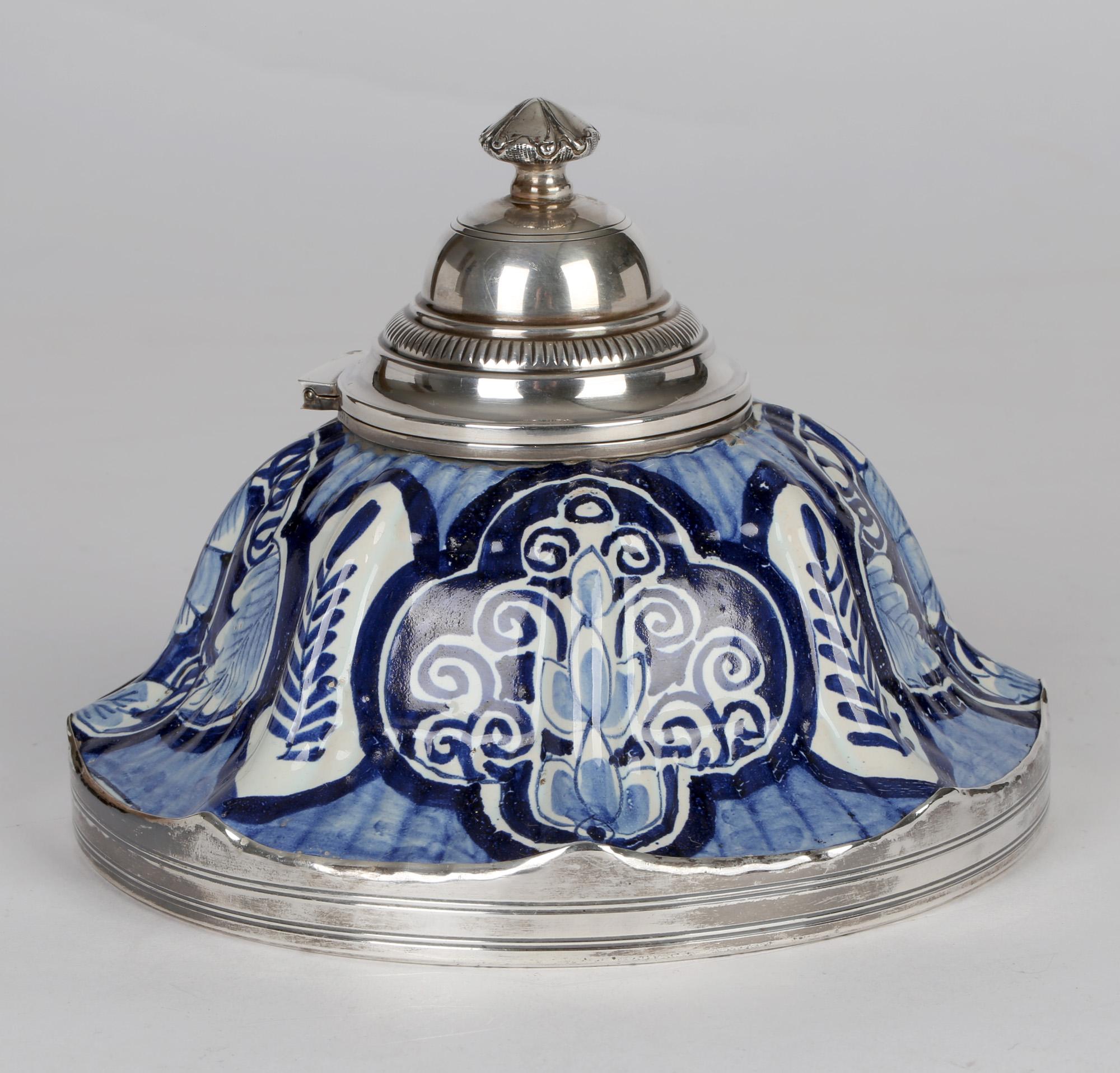 French Silver Mounted Blue & White Pottery Faience Inkwell In Good Condition For Sale In Bishop's Stortford, Hertfordshire
