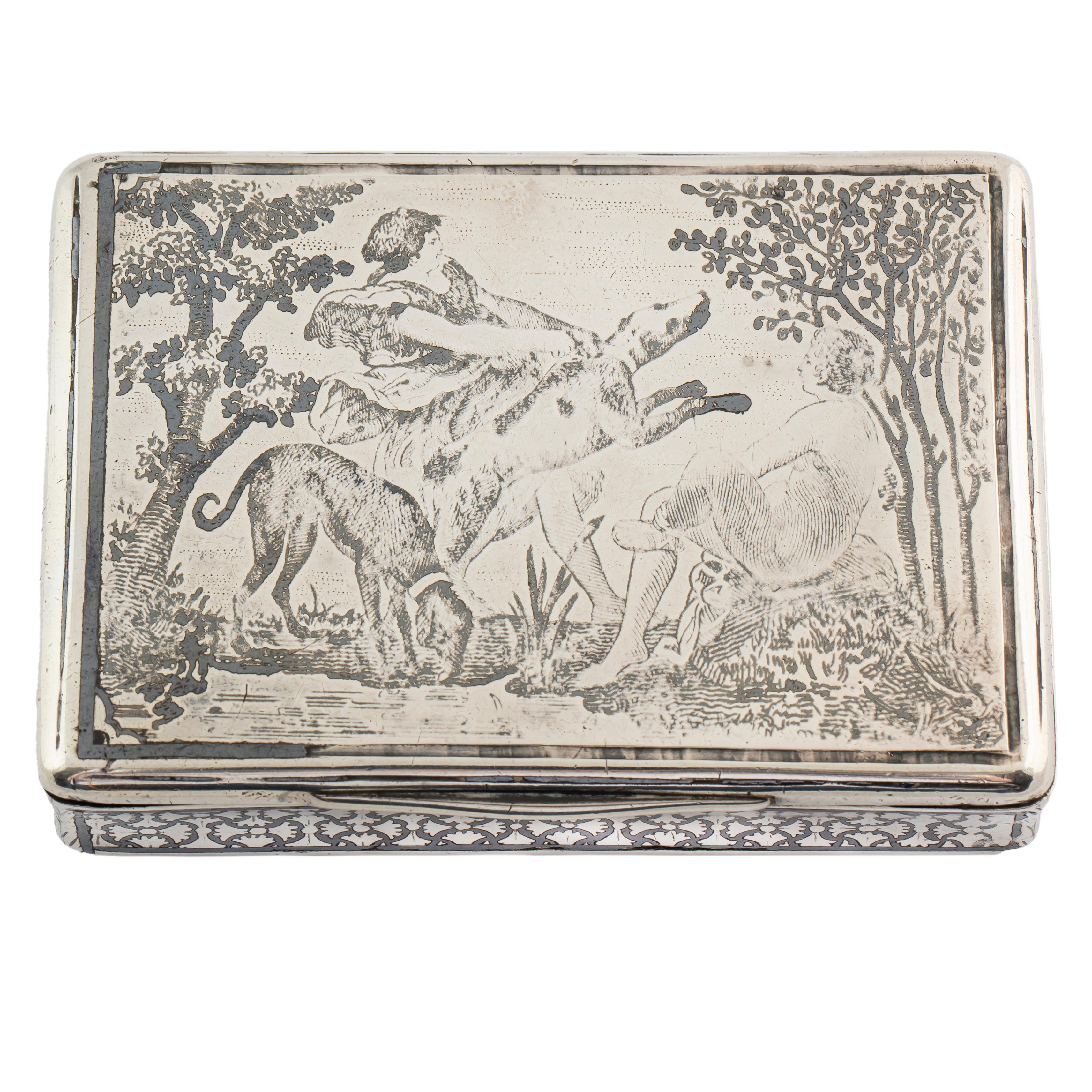 French Silver Niello Snuff Box, Hunting Scene, Early 19th Century In Fair Condition For Sale In St. Catharines, ON