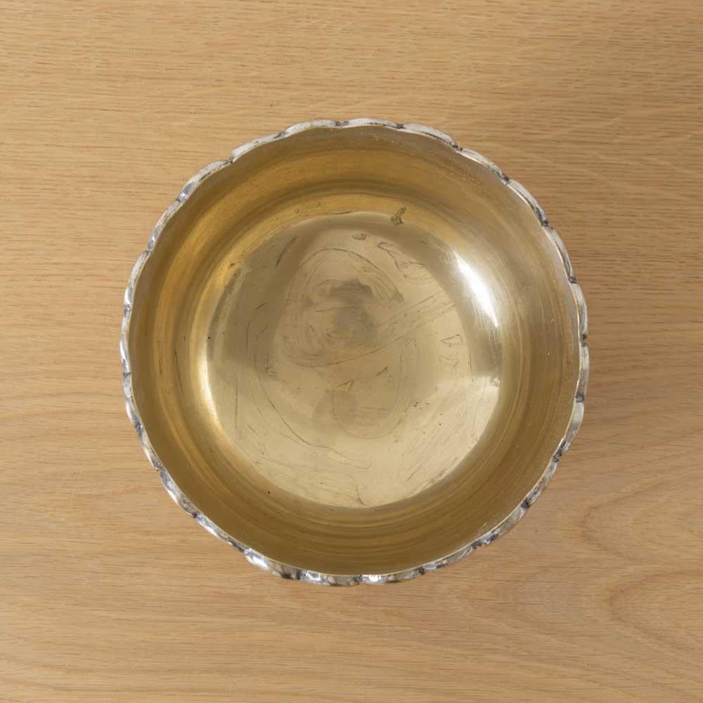 Ciotola con piedistallo in argento francese in vendita 7