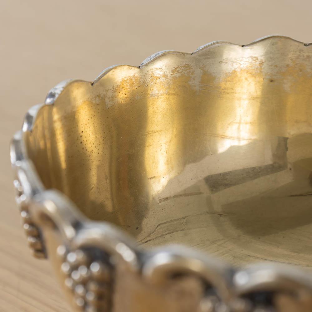 Ciotola con piedistallo in argento francese in vendita 8