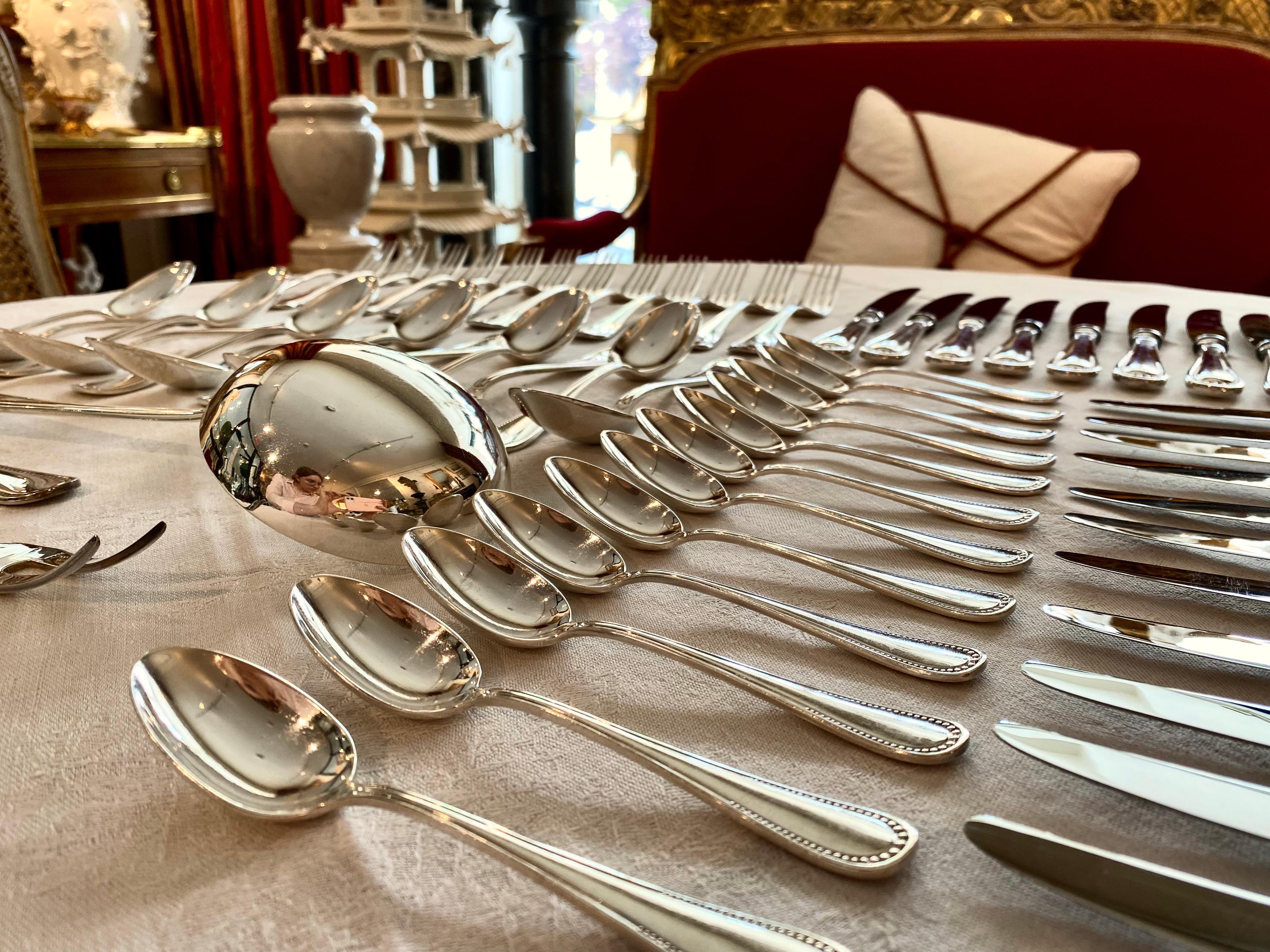 French Silver Plate Cutlery Set by Guêpe Fils Lyon, Louis XVI Style For Sale 3