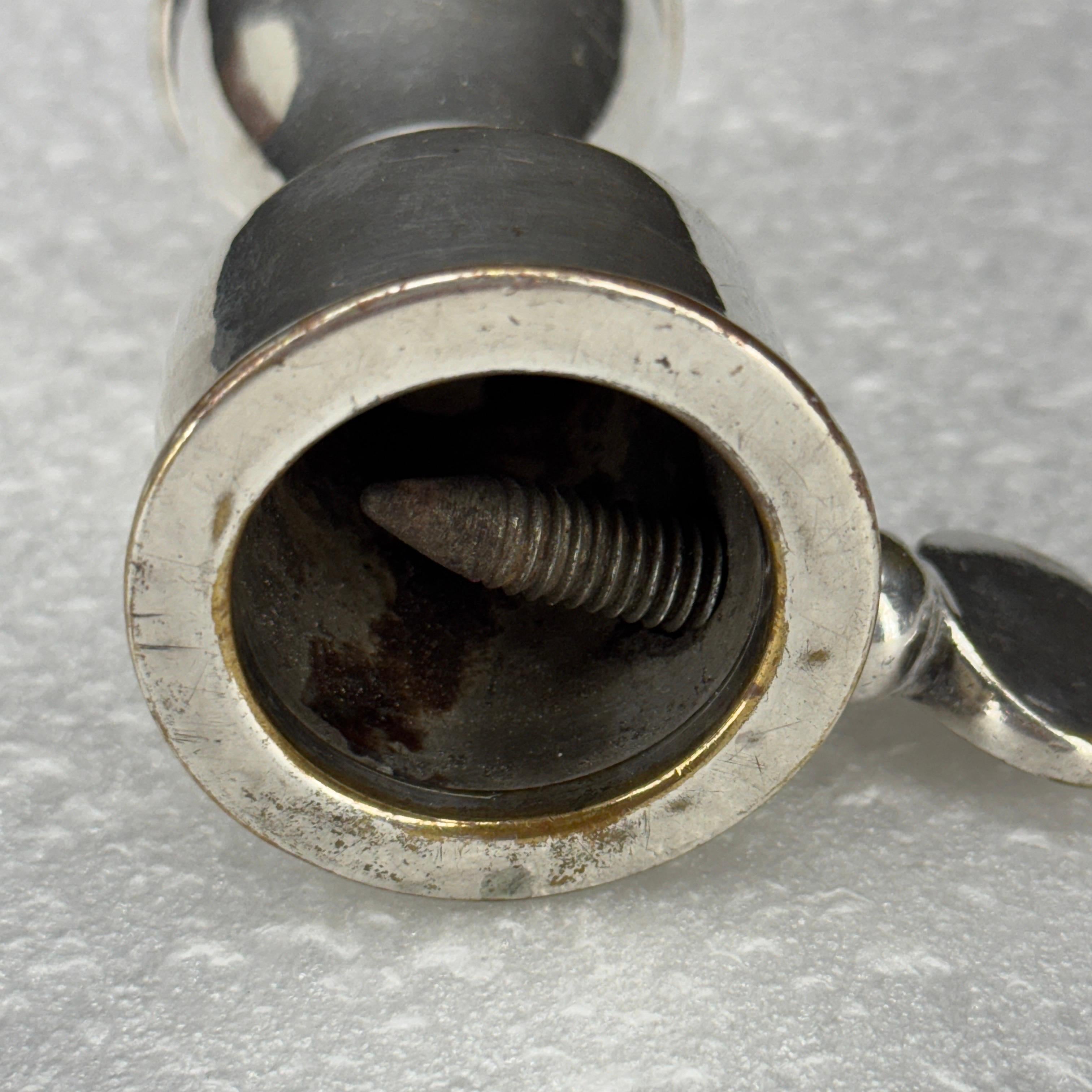 Asa de hueso de cordero con placa de plata francesa Hecho a mano en venta