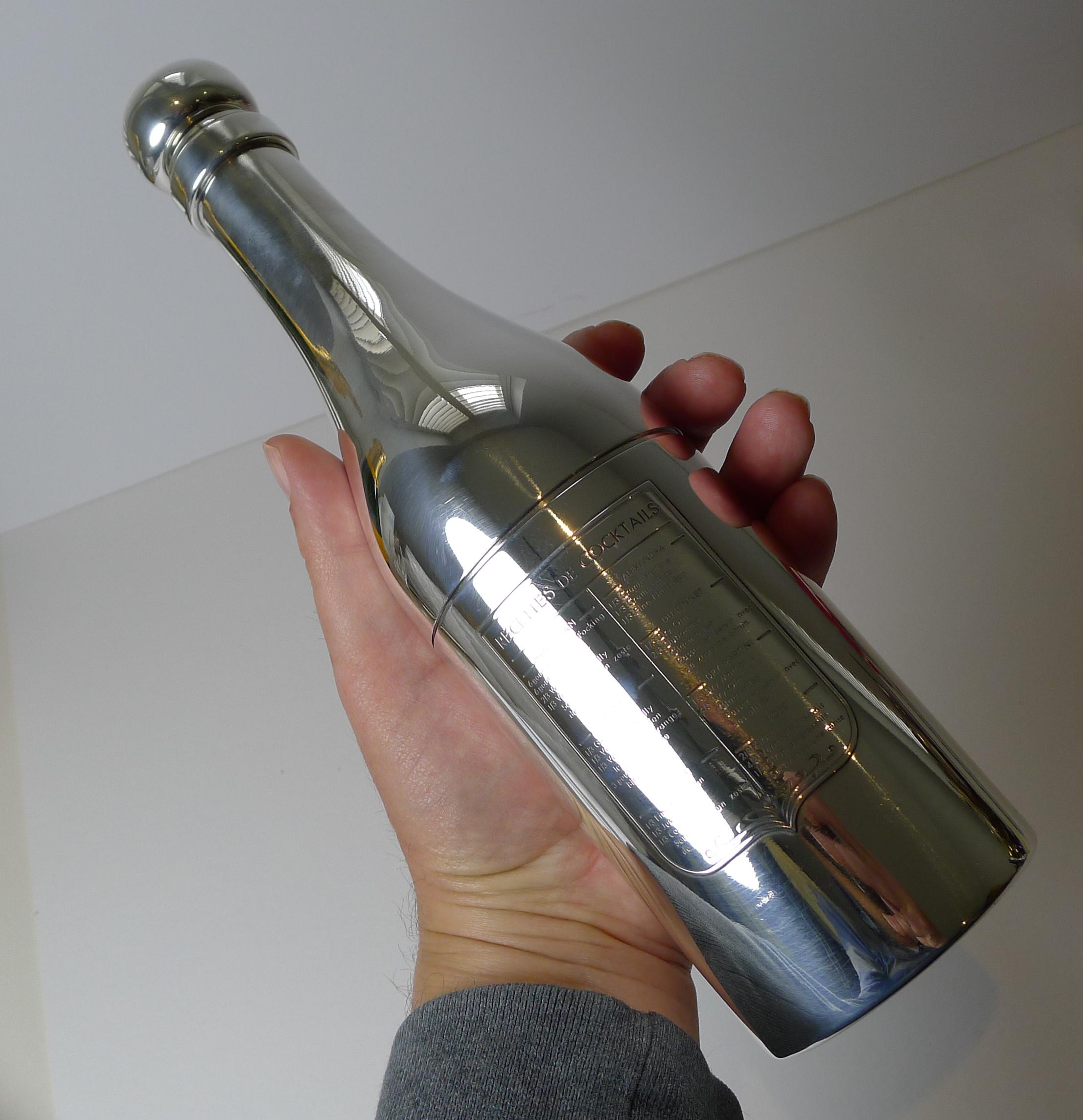 Shaker à cocktail avec recette de bouteille de champagne en métal argenté français, vers 1930 en vente 5
