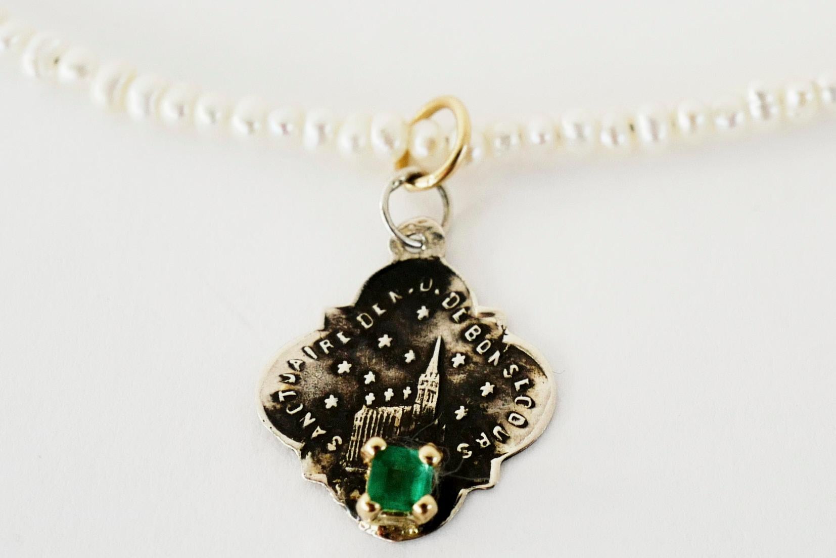 Emerald White Pearl French Silver Spiritual Medal Pendant Chain Necklace In New Condition In Los Angeles, CA