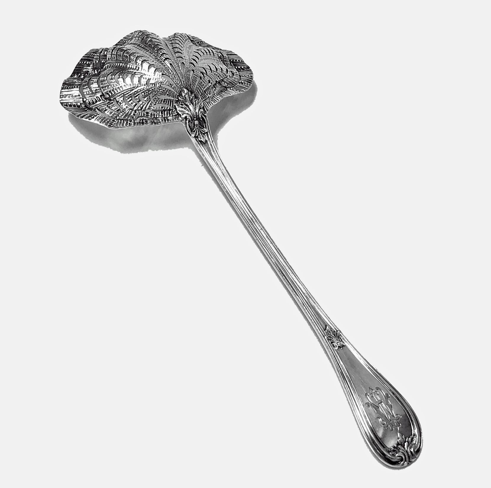 French Silver Sifter Ladle, probably Pierre Queille 1834-1846 In Good Condition In Toronto, Ontario