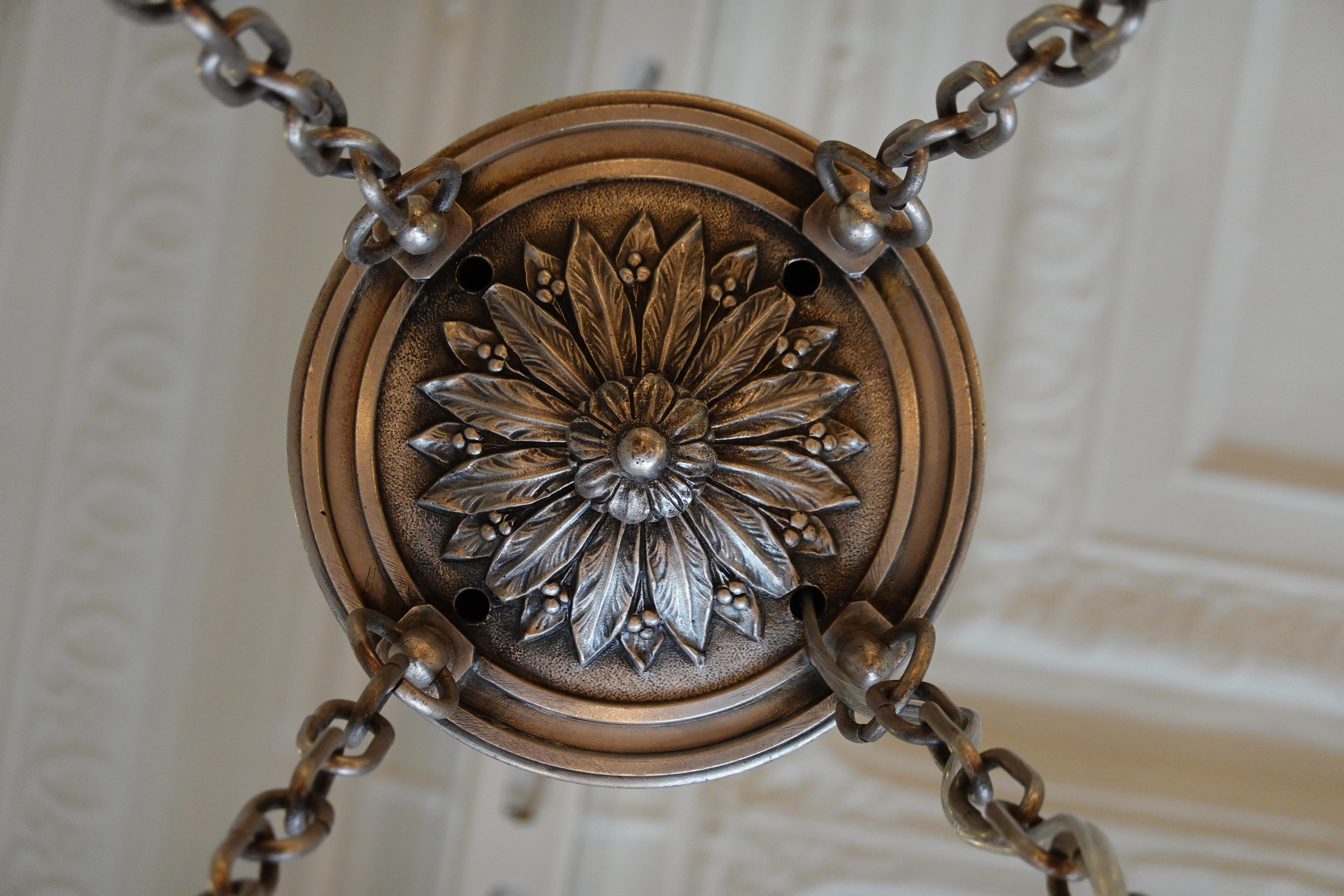 French Silvered-Bronze Neoclassical Chandelier For Sale 11