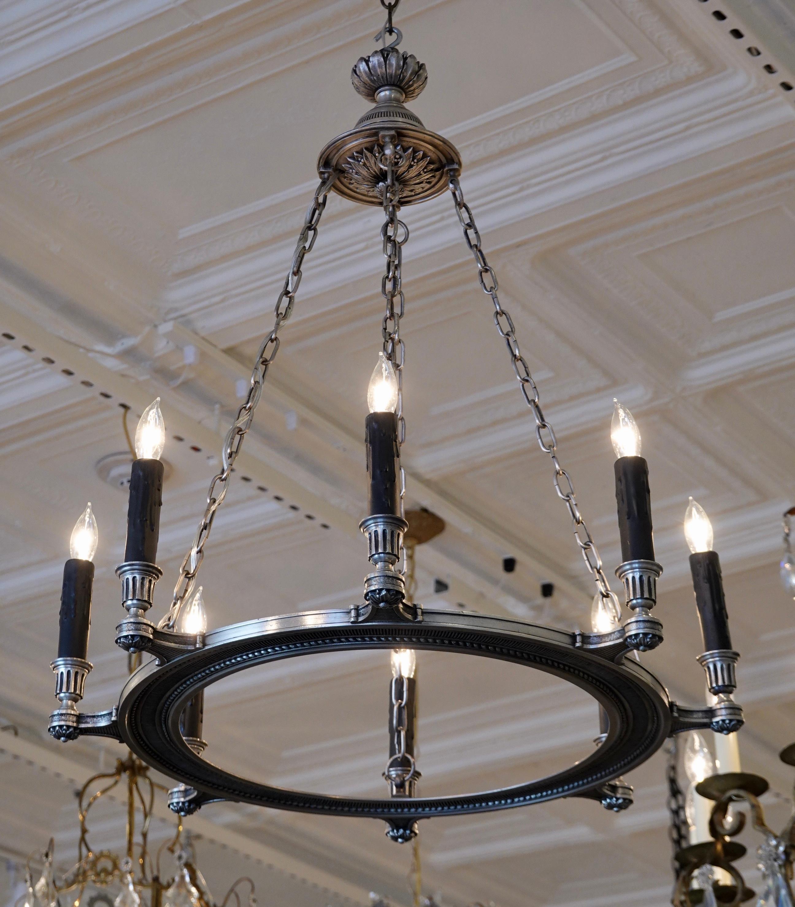 French Silvered-Bronze Neoclassical Chandelier In Good Condition For Sale In Pembroke, MA