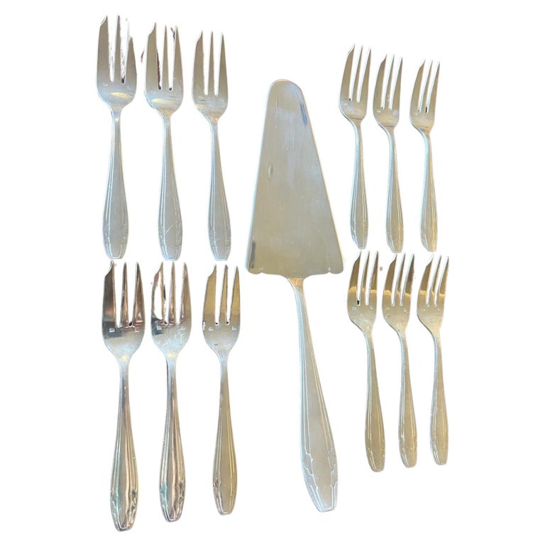 Service De Couverts 37 Pièces En Métal Argenté Apollo, Avec Boîte De Rangement, état Occasion