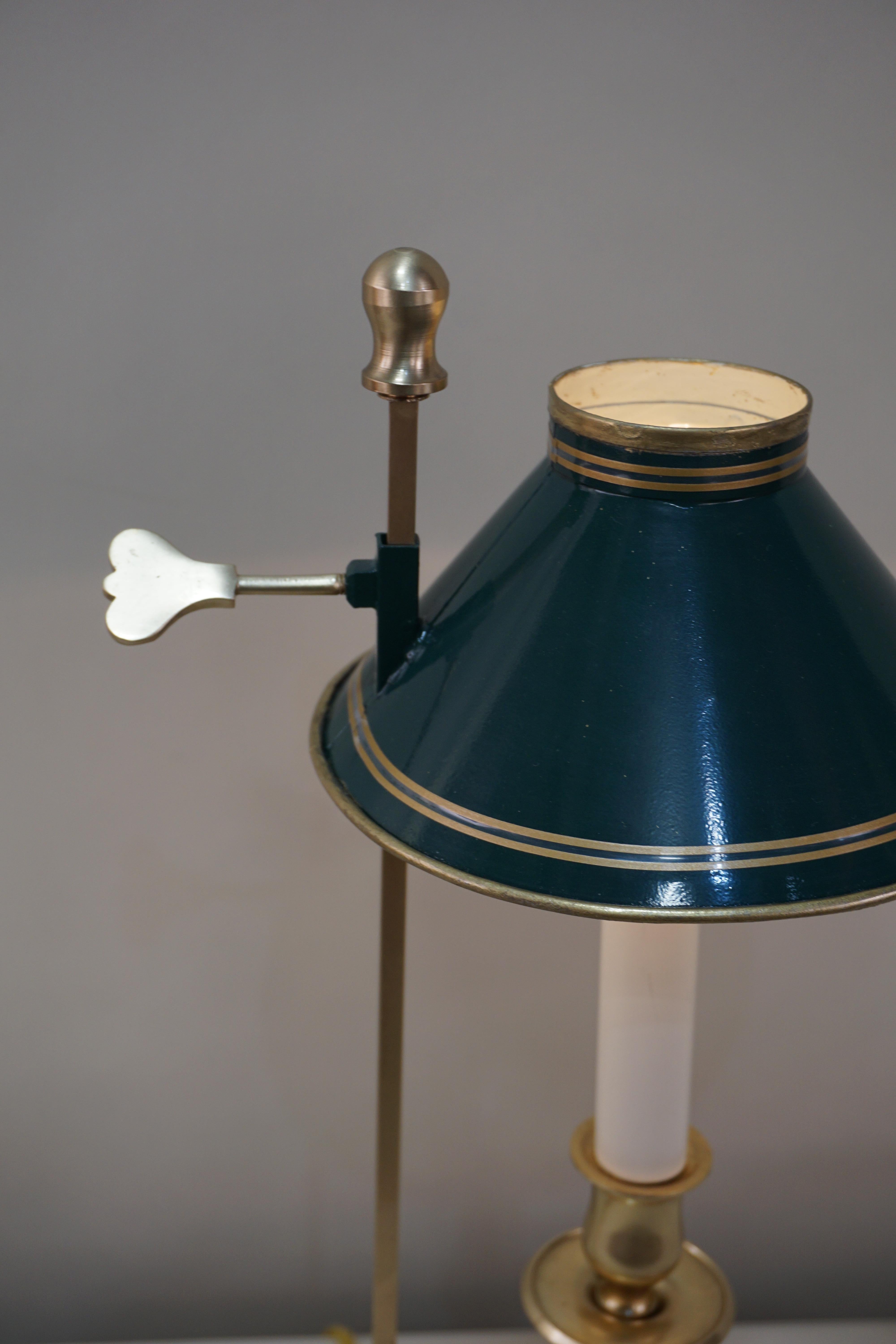 French Single Light Bouillotte Desk or Table Lamp (Bronze)