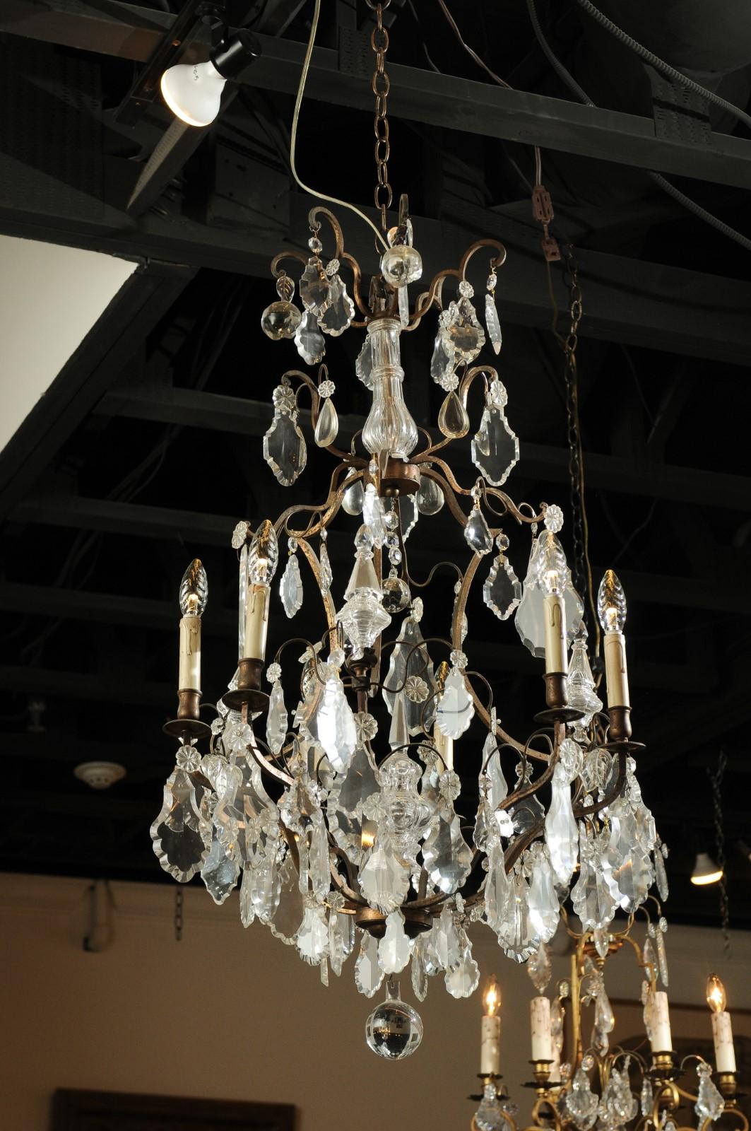 Lustre français à six lumières en cristal et fer avec obélisques, fin du 19ème siècle Bon état - En vente à Atlanta, GA