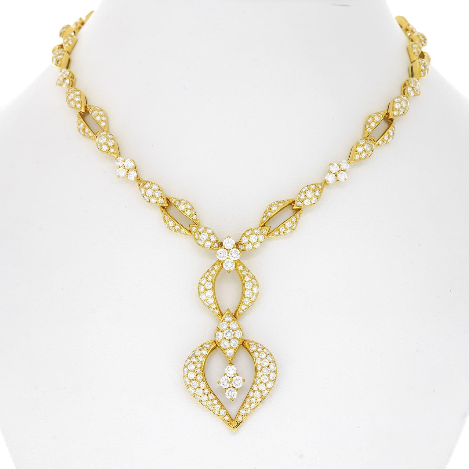 French Sixties Chic Diamond Necklace 2
