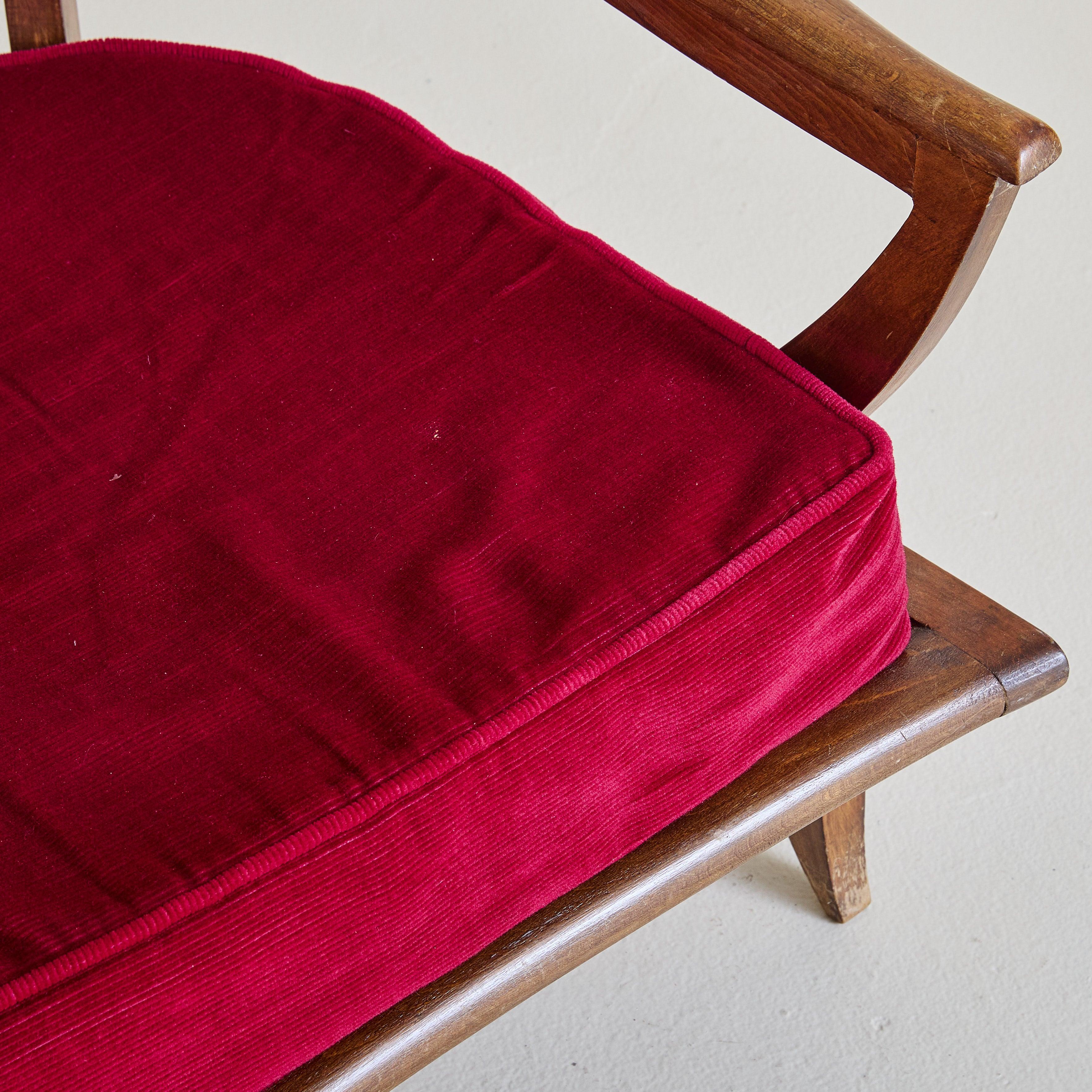 Mid-20th Century French ‘SK40’ Lounge Chair in Red Upholstery by Etienne-Henri Martin for Steiner For Sale
