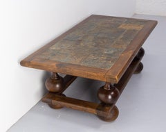 Franzsischer Couchtisch aus Schiefer und Holz, Mitte des Jahrhunderts