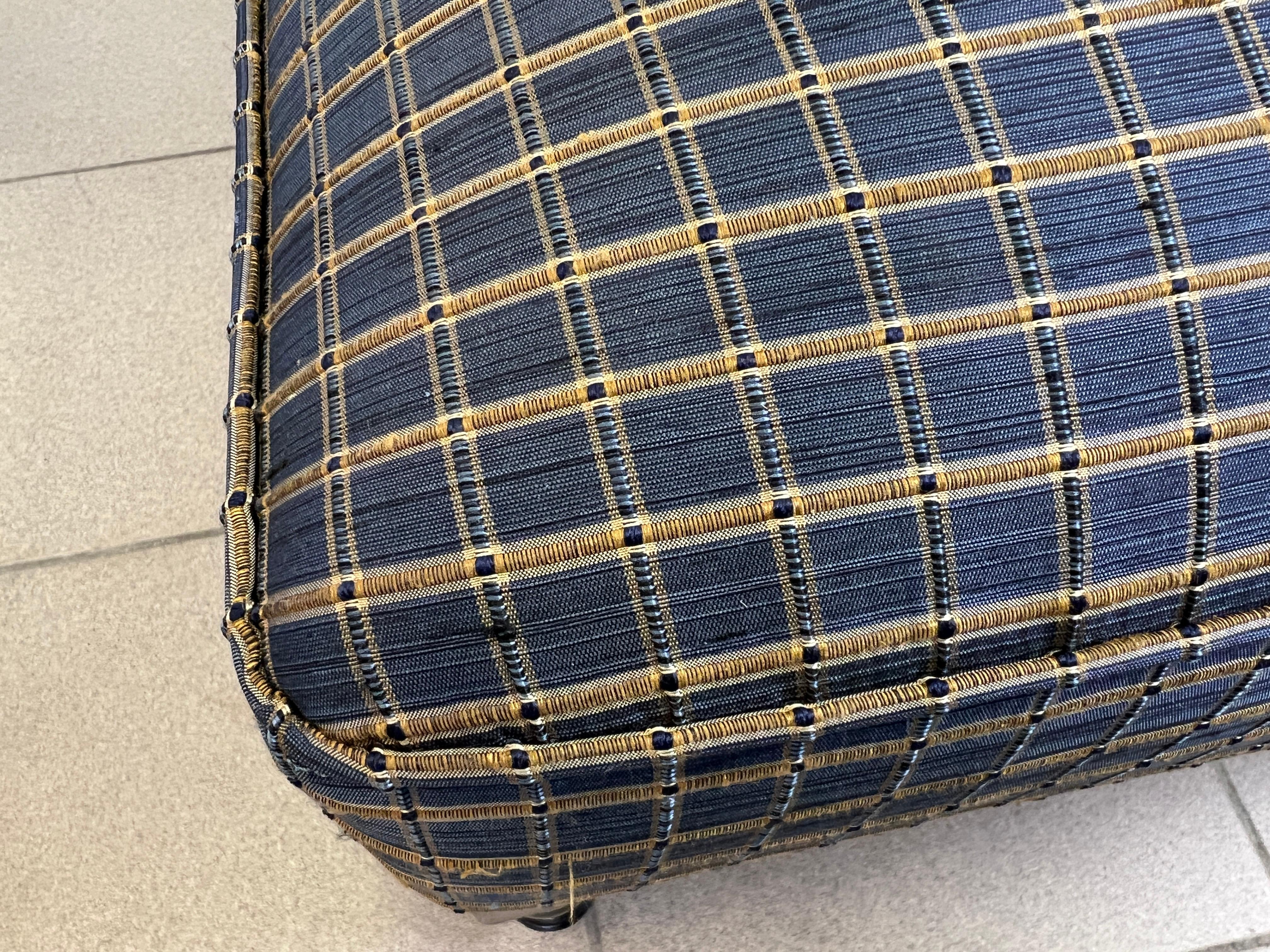 Tessuto Sedie a pantofola francesi alla maniera di George Smith - una coppia in vendita