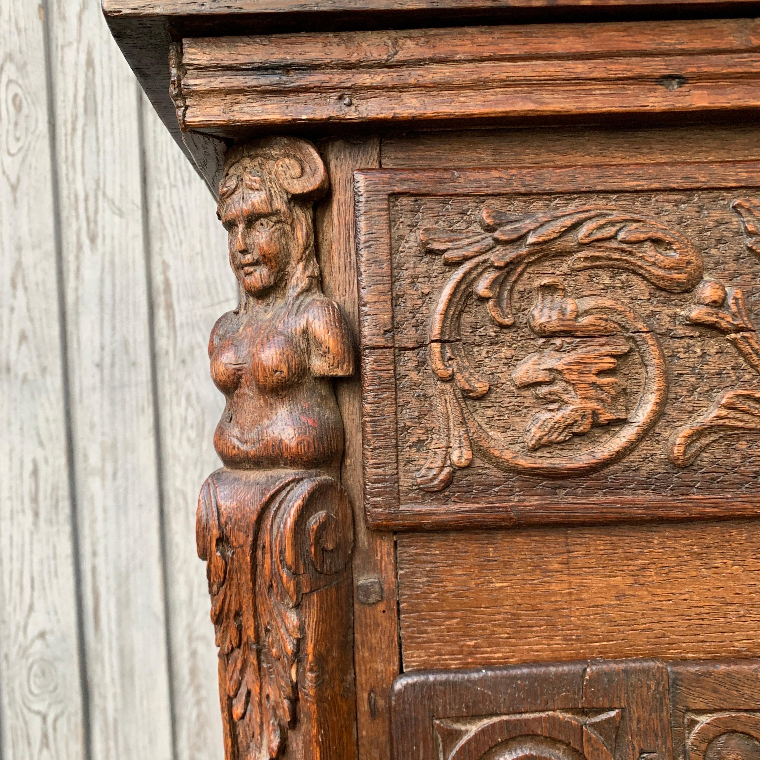 Small French 17th Century Baroque Cabinet In Oak For Sale 4