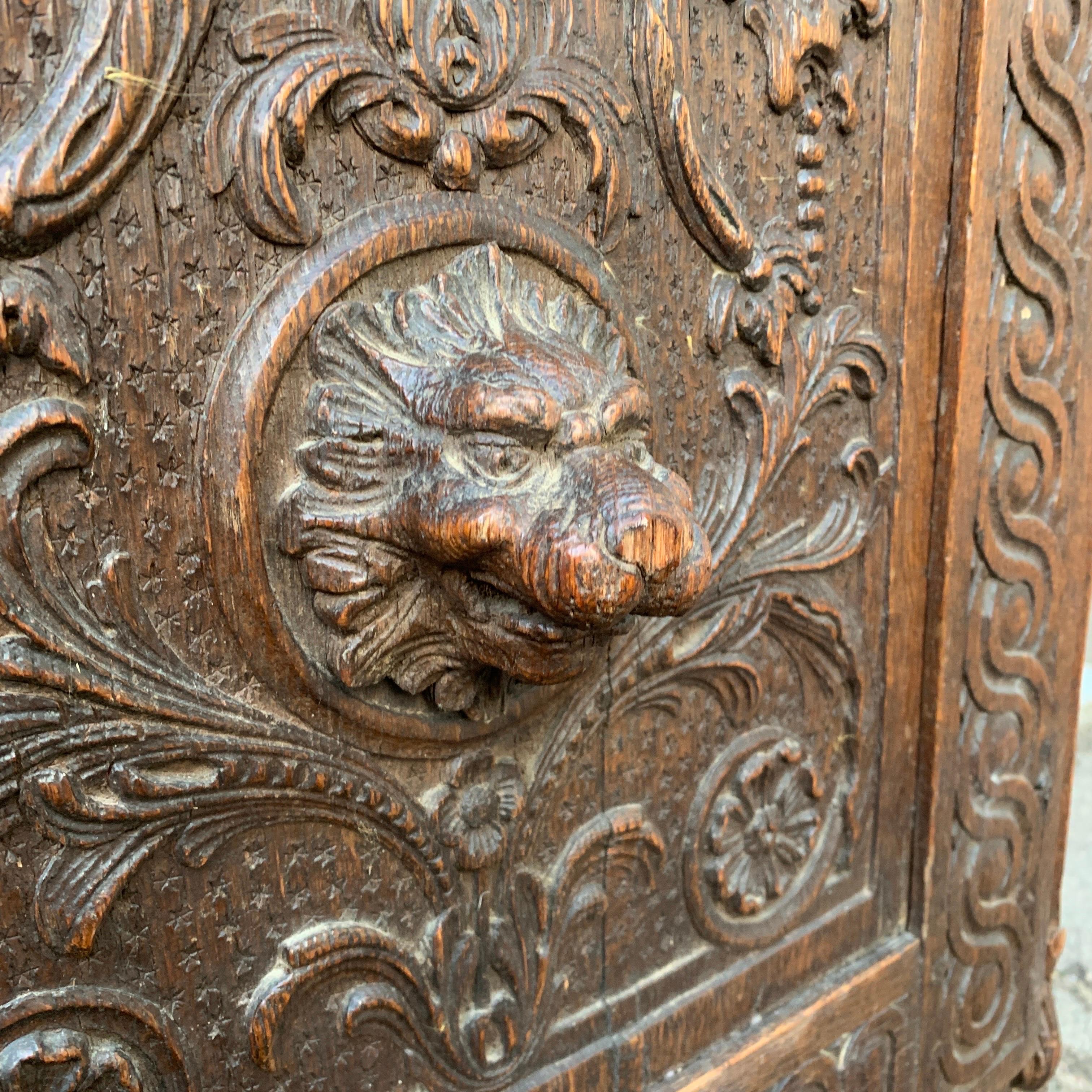 Small French 17th Century Baroque Cabinet In Oak For Sale 5