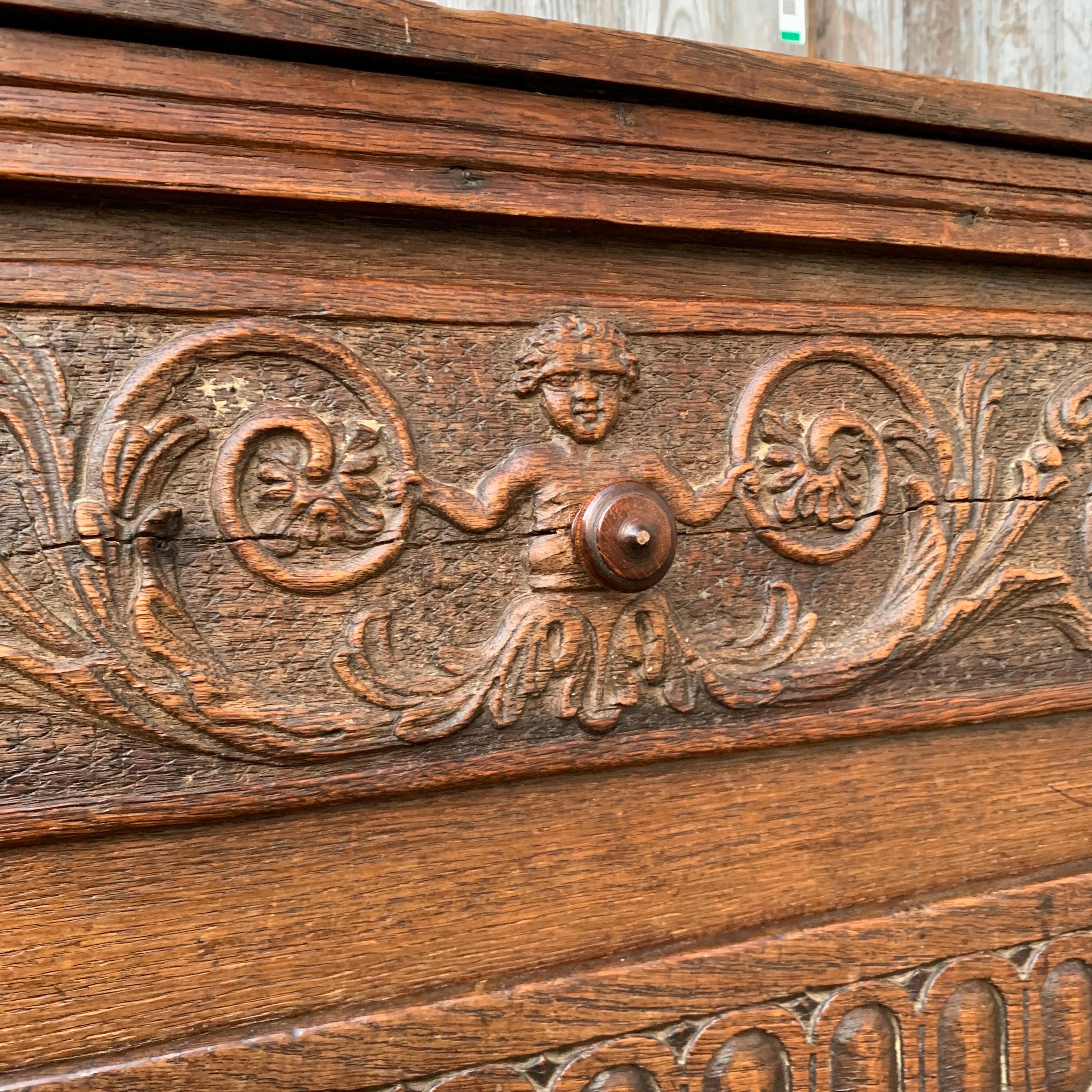Small French 17th Century Baroque Cabinet In Oak For Sale 6