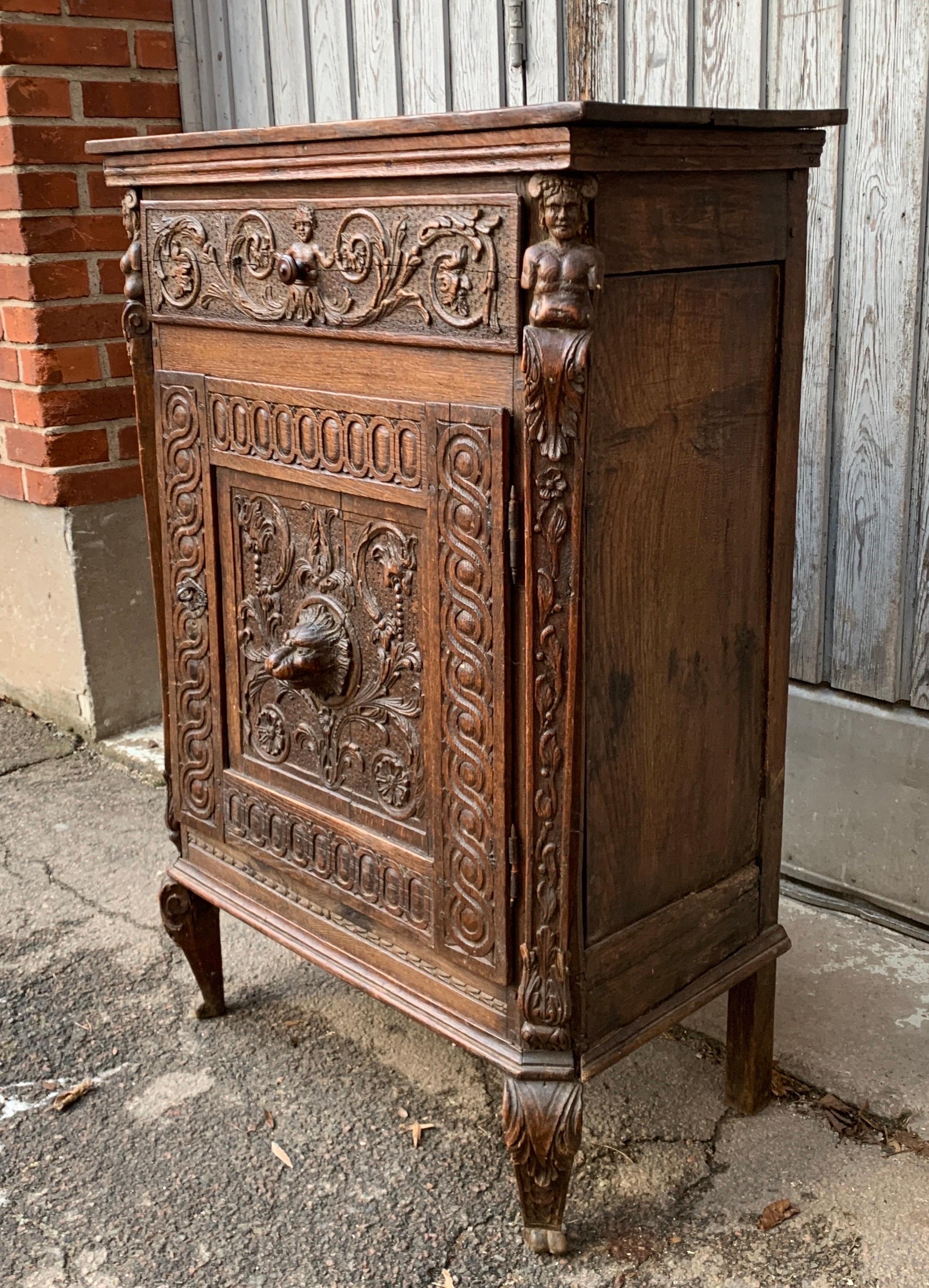 Iron Small French 17th Century Baroque Cabinet In Oak For Sale