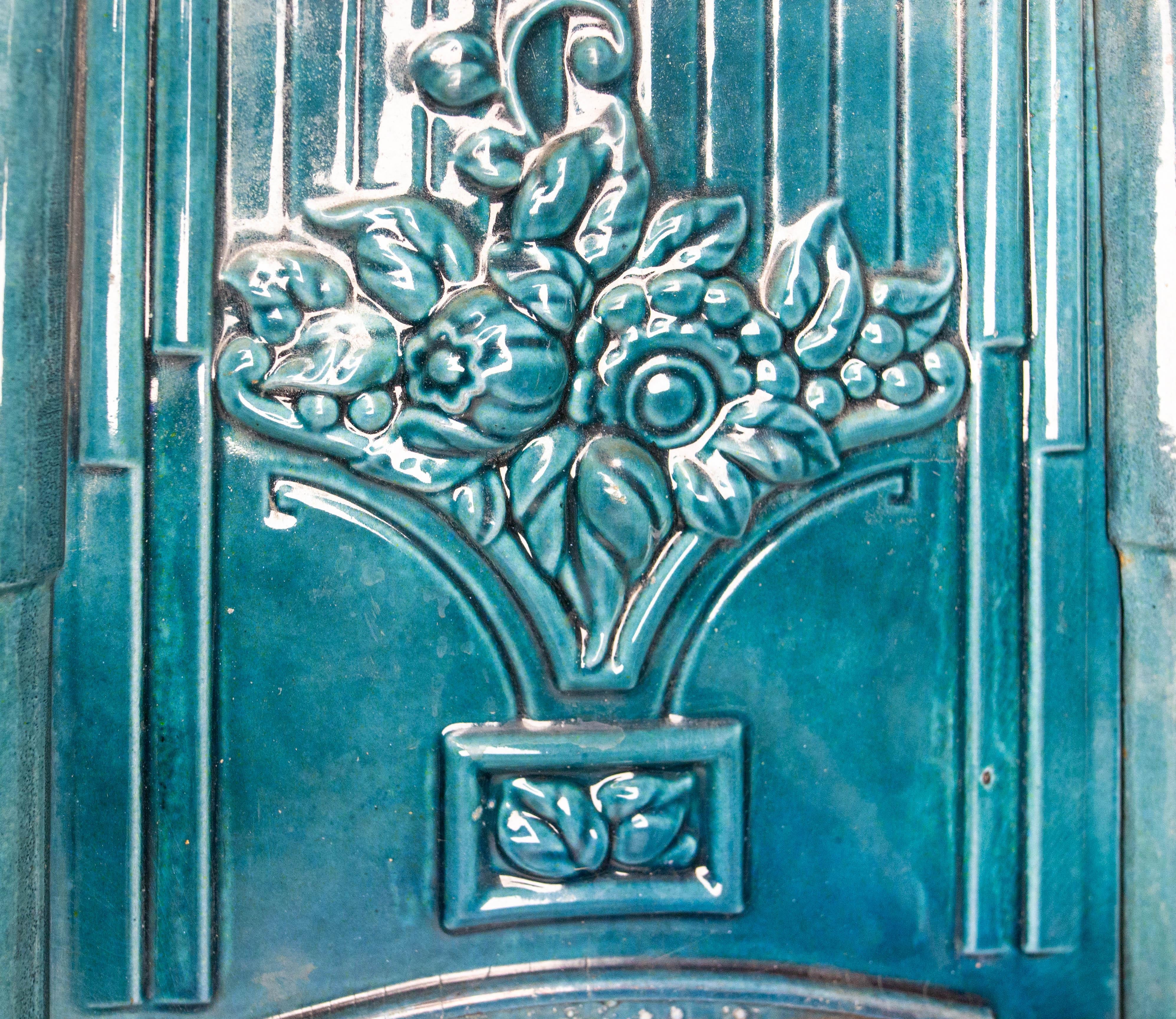 French Small Art Deco Blue Enamelled Cast Iron Wood/Coal Stove 7