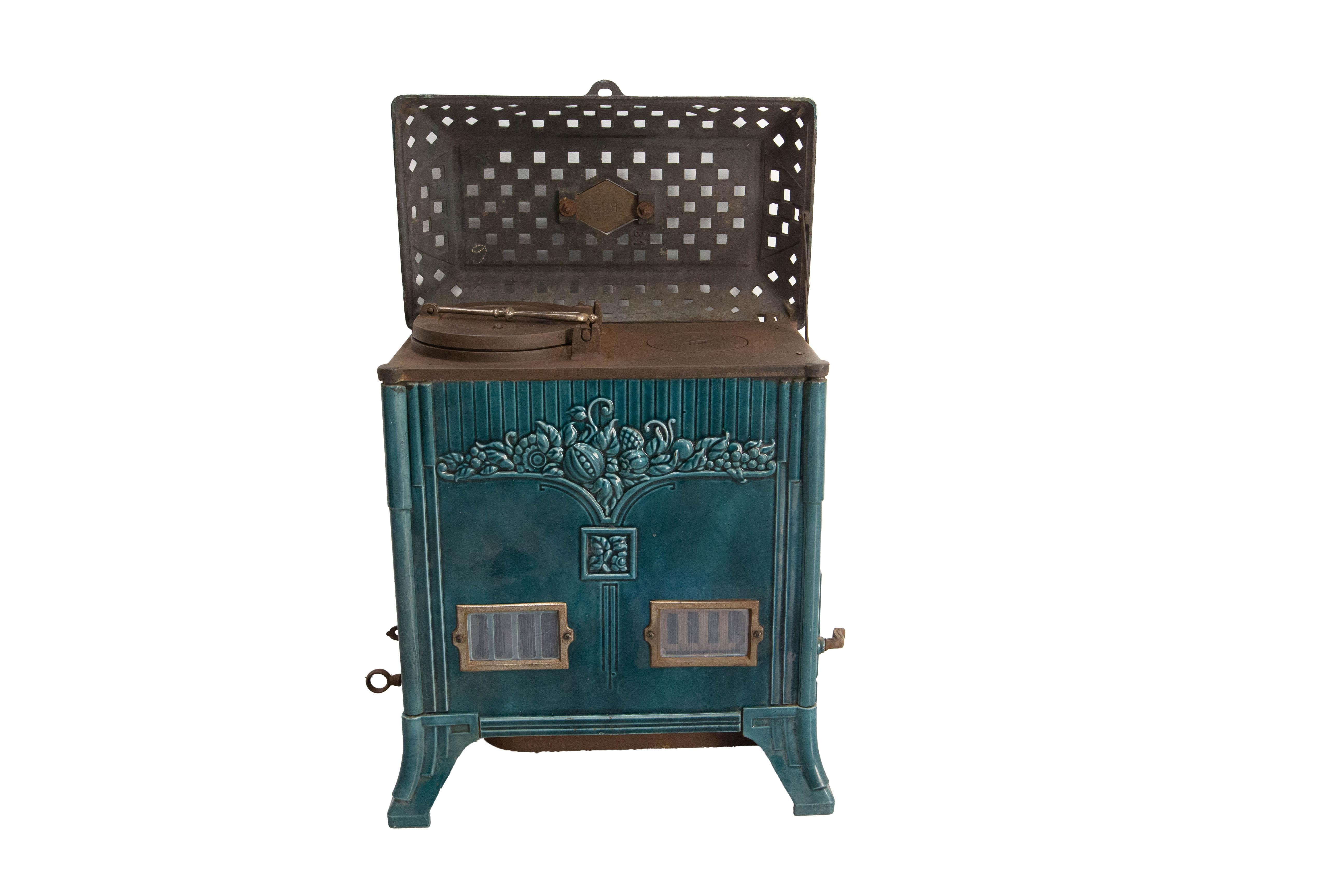 French Small Art Deco Blue Enamelled Cast Iron Wood/Coal Stove 2