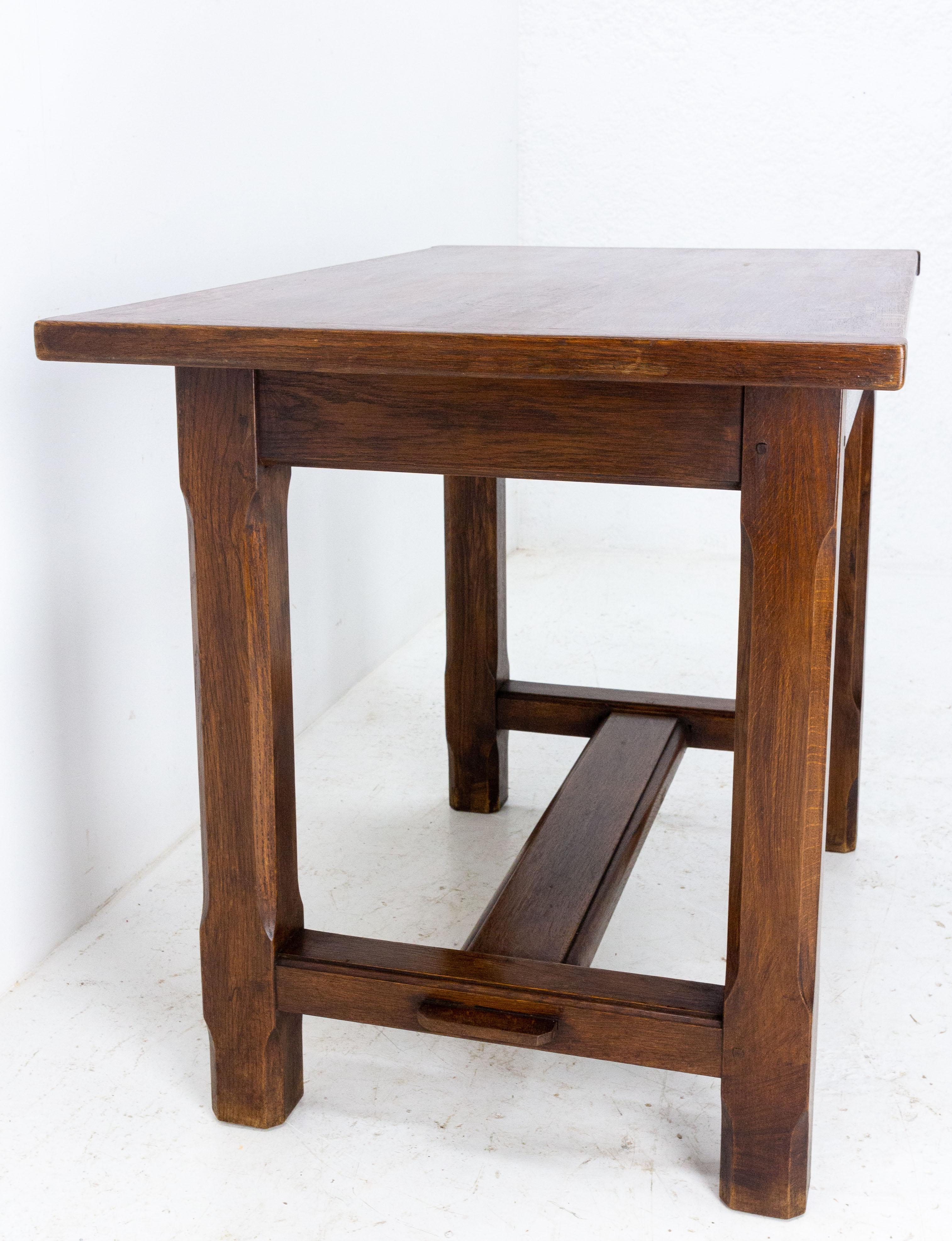 French Small Massive Oak Dining Table or Side Table, Mid-Century In Good Condition For Sale In Labrit, Landes