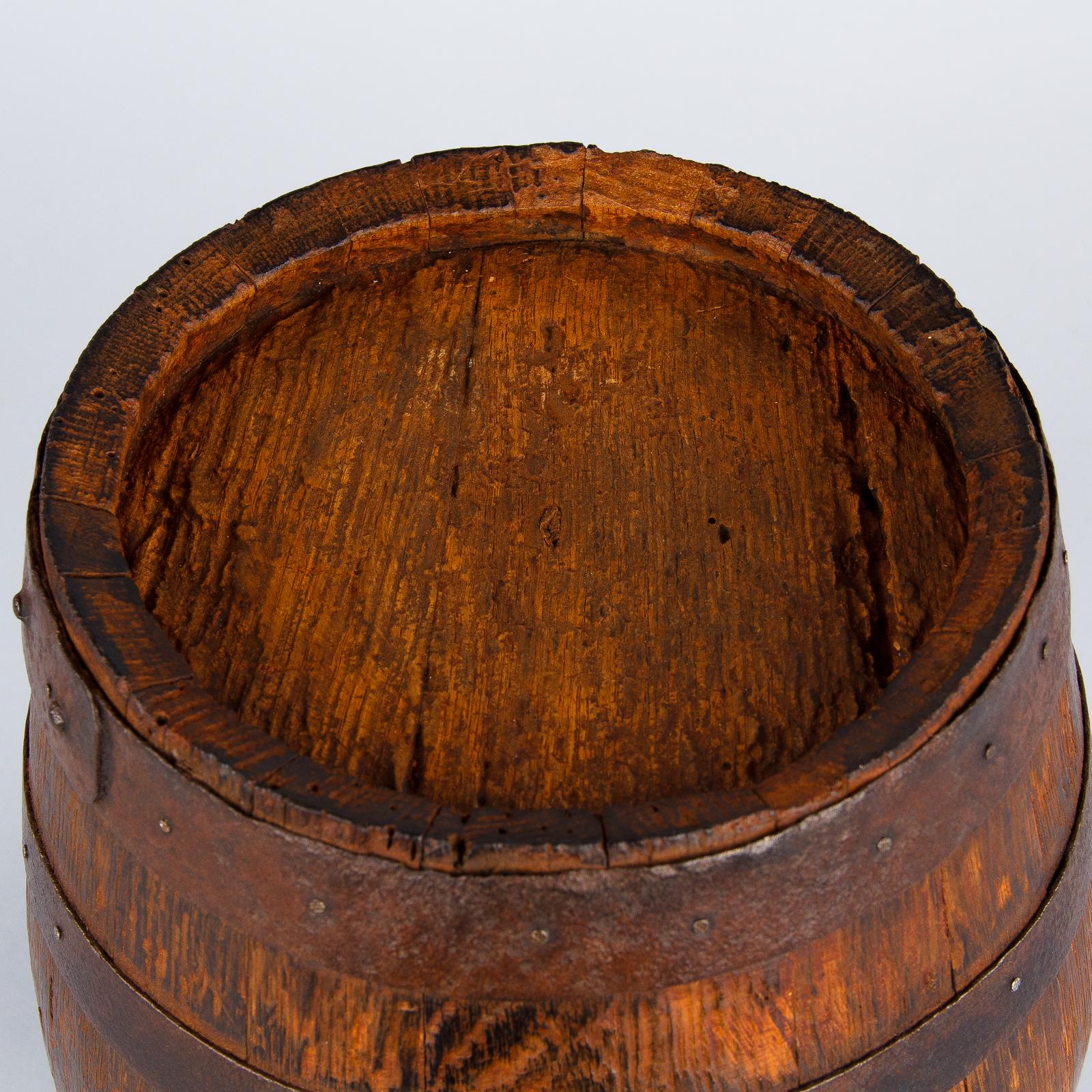 French Provincial French Small Oak Wine Barrel from Provence, 1920s