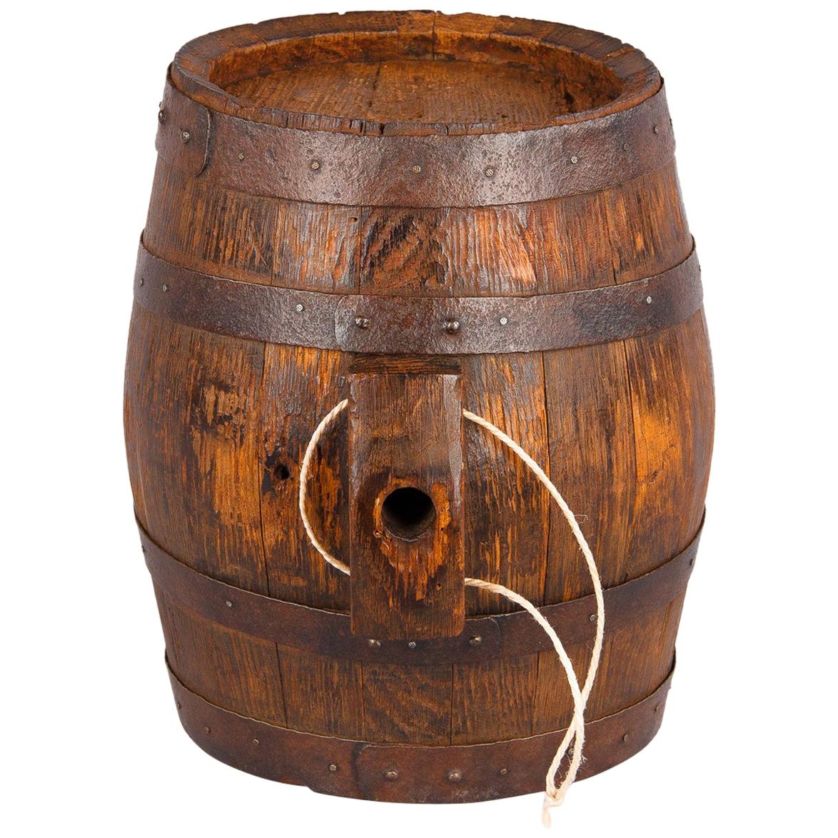 French Small Oak Wine Barrel from Provence, 1920s