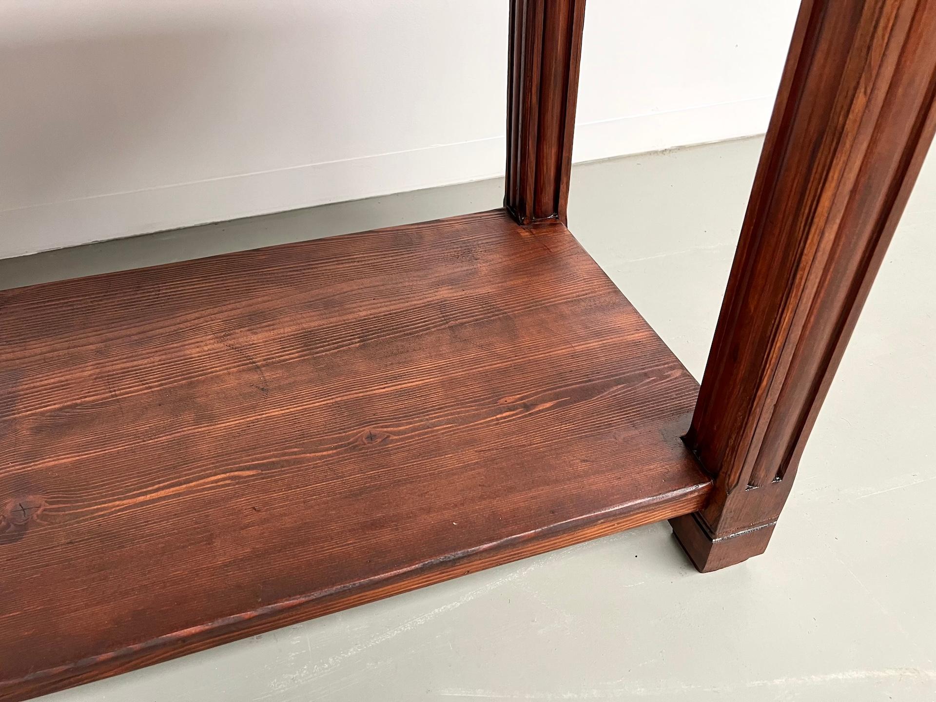 French Small pine drapery table from the 1950s For Sale 4