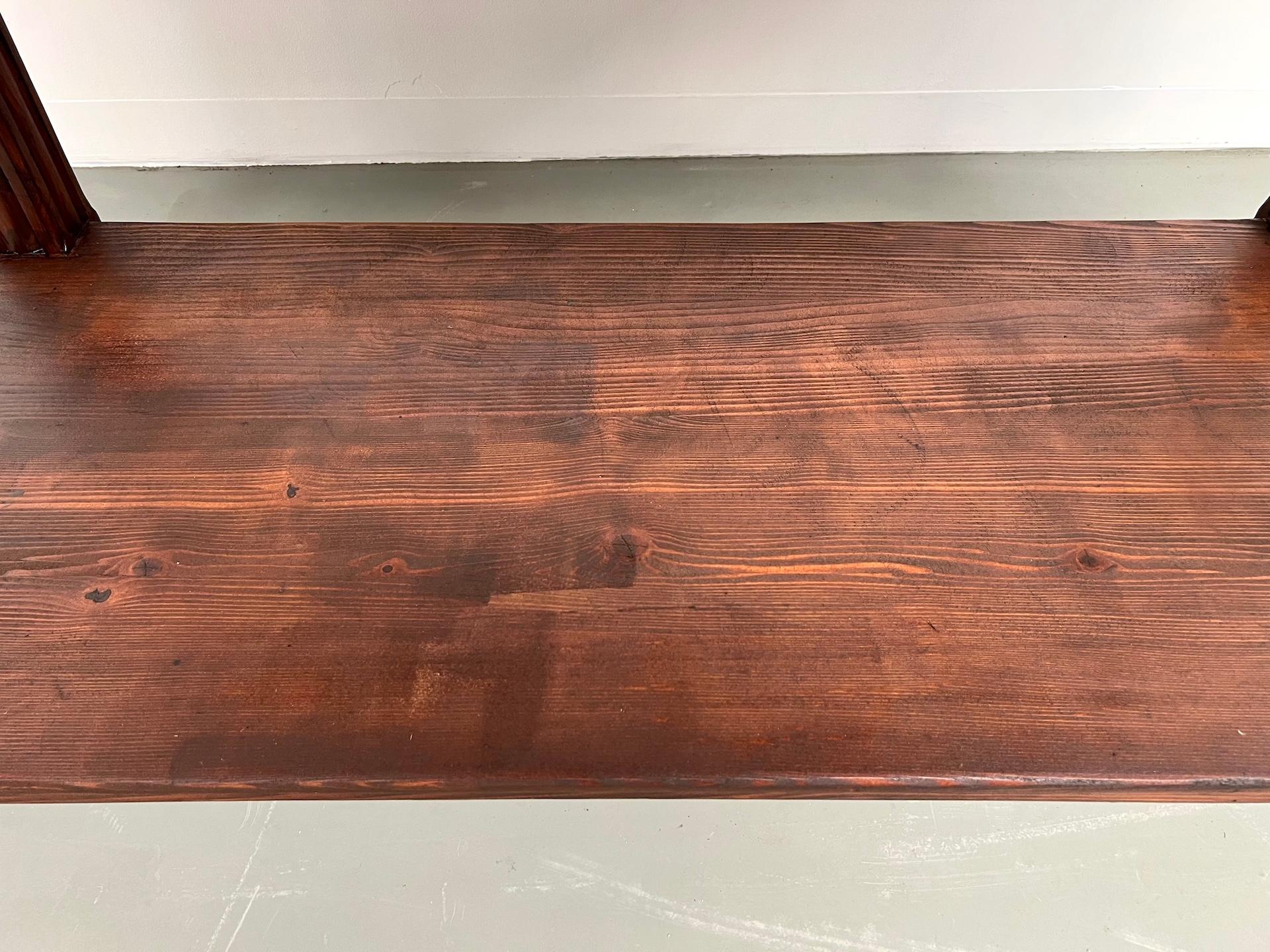 French Small pine drapery table from the 1950s For Sale 5