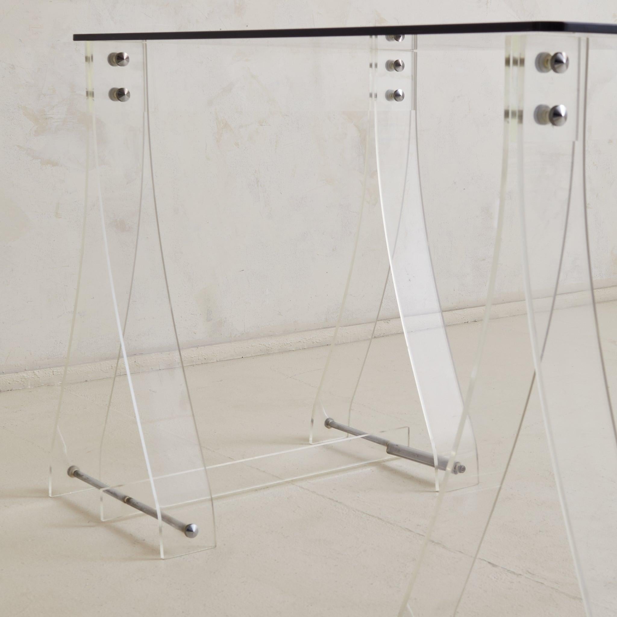 Scrivania o console francese in vetro fumé e plexiglass di Marcello Gacita In condizioni buone in vendita a Chicago, IL