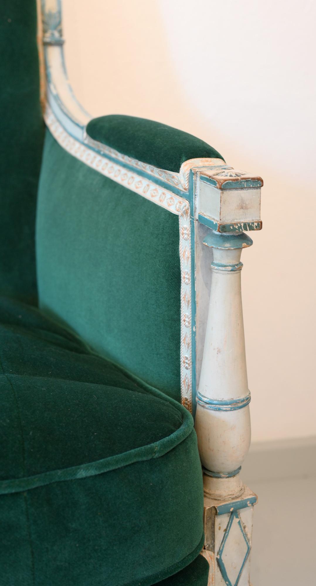 Französisches Sofa Directoire, um 1800, grau lackiert, neu gepolstert im Angebot 3