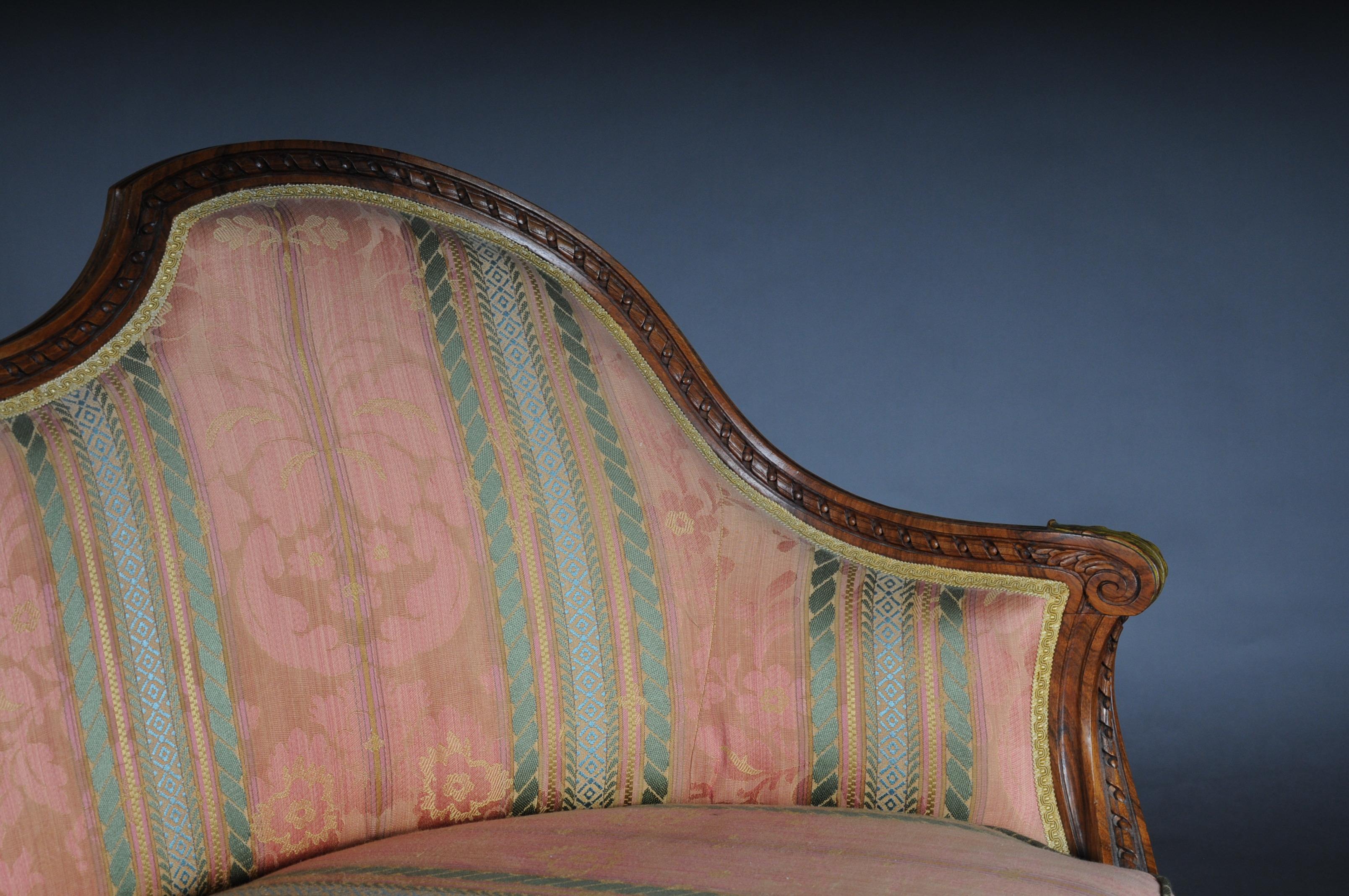 French Sofa Group Canape and 2 Bergeren, circa 1900, Beechwood For Sale 5