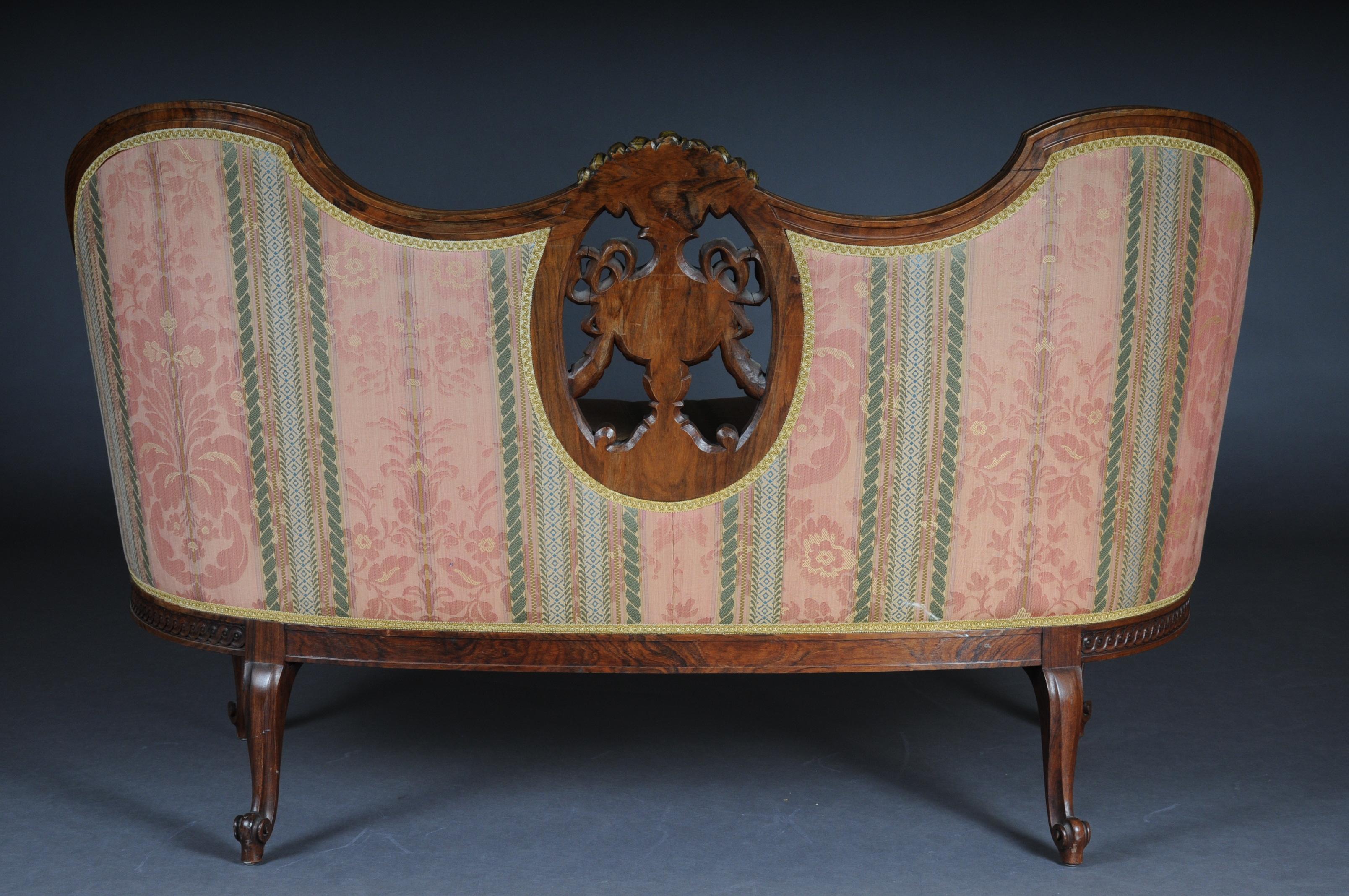French Sofa Group Canape and 2 Bergeren, circa 1900, Beechwood For Sale 7