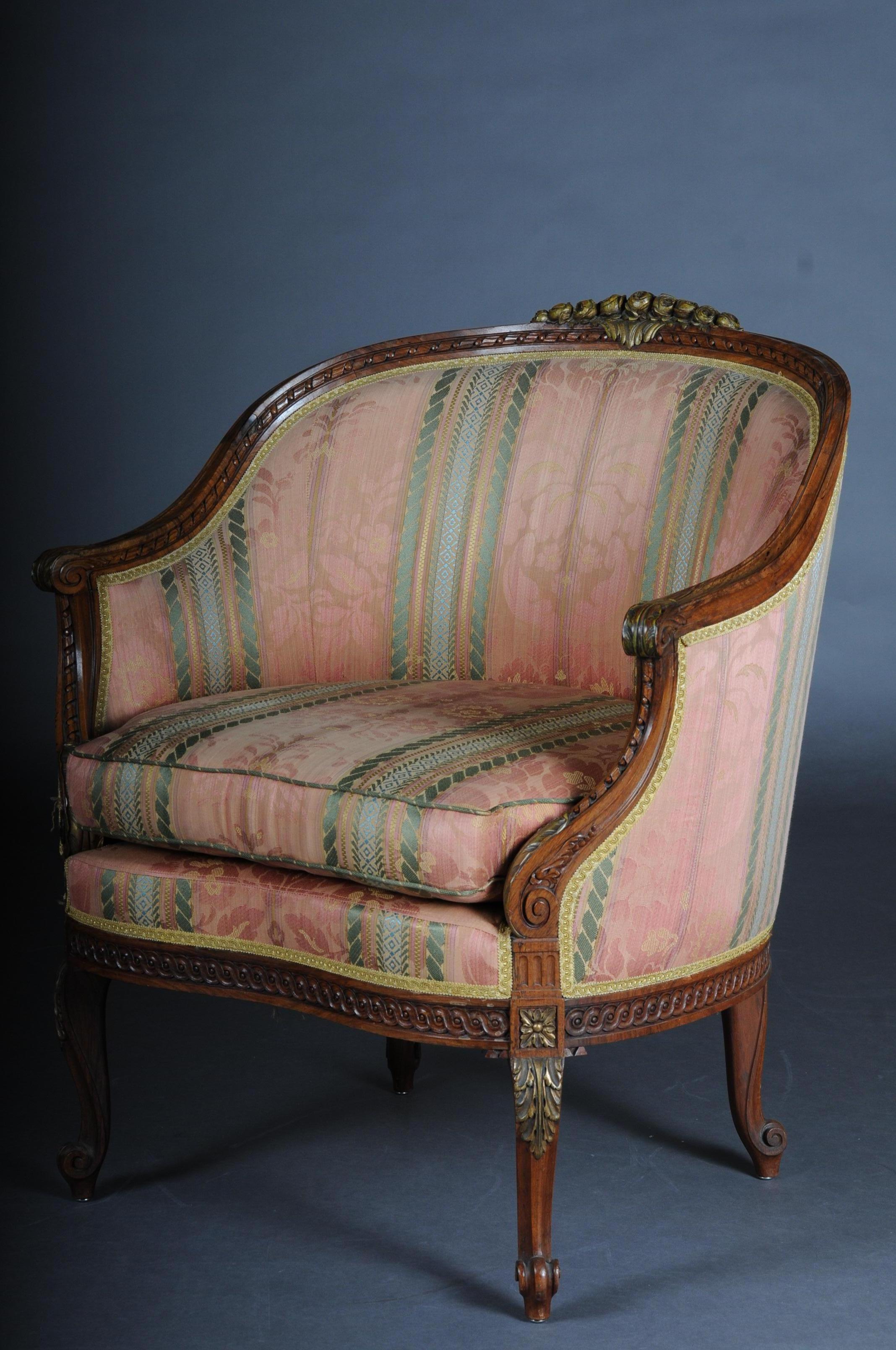 French Sofa Group Canape and 2 Bergeren, circa 1900, Beechwood For Sale 13