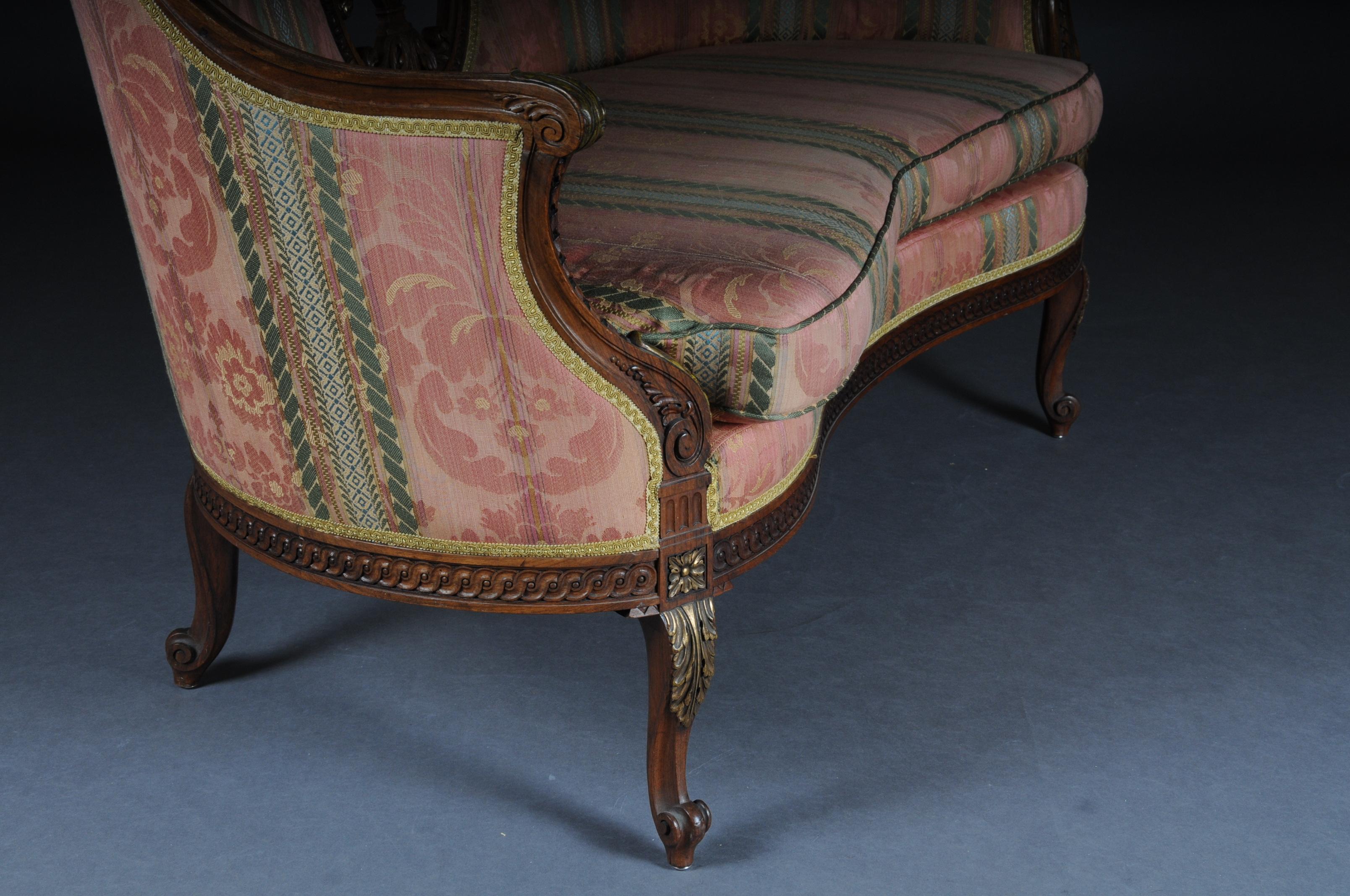 French Sofa Group Canape and 2 Bergeren, circa 1900, Beechwood For Sale 4