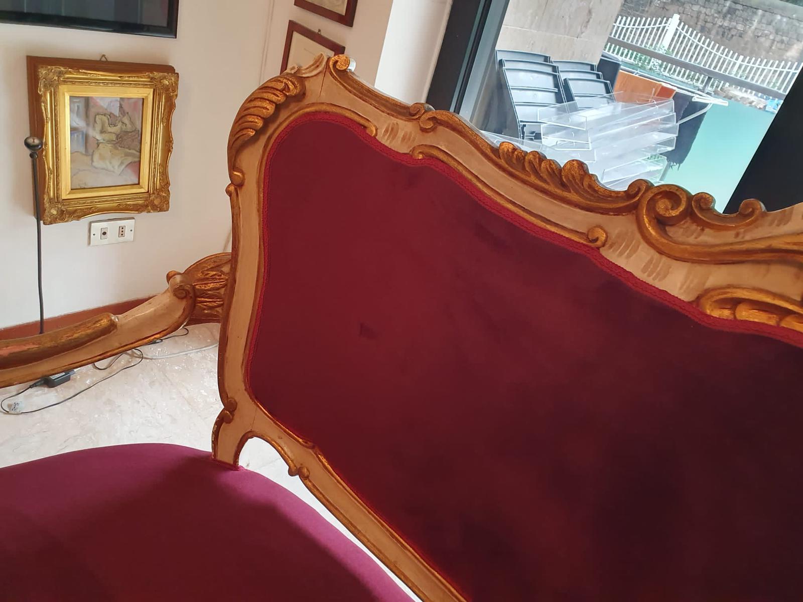 Sofá francés estilo Luis XVI finales del siglo XIX TOTALMENTE RESTAURADO en venta 11