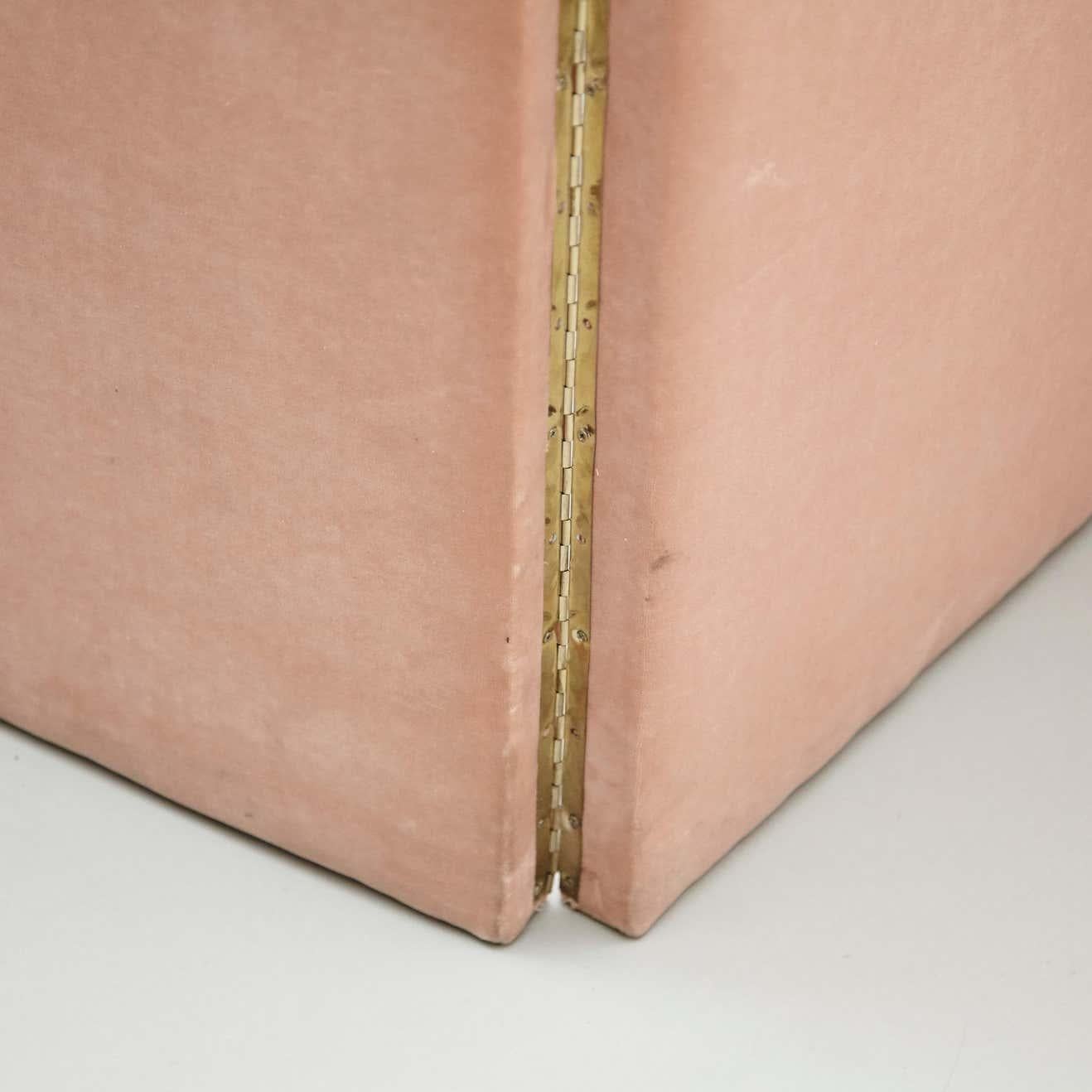 French Soft Pink Velvet Large Room Divider, circa 1960 For Sale 6